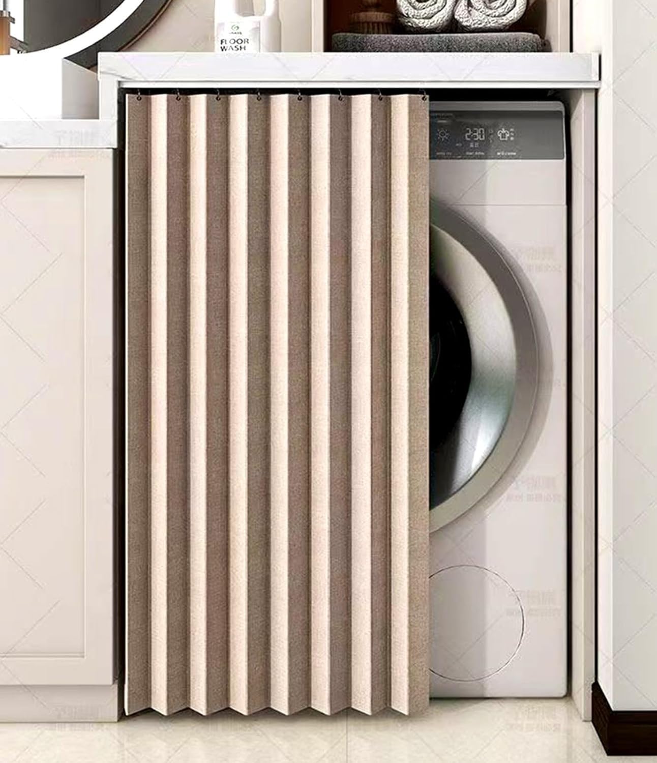 Cortinas de armario con rieles: organiza tu cocina y zona de lavadora con estilo