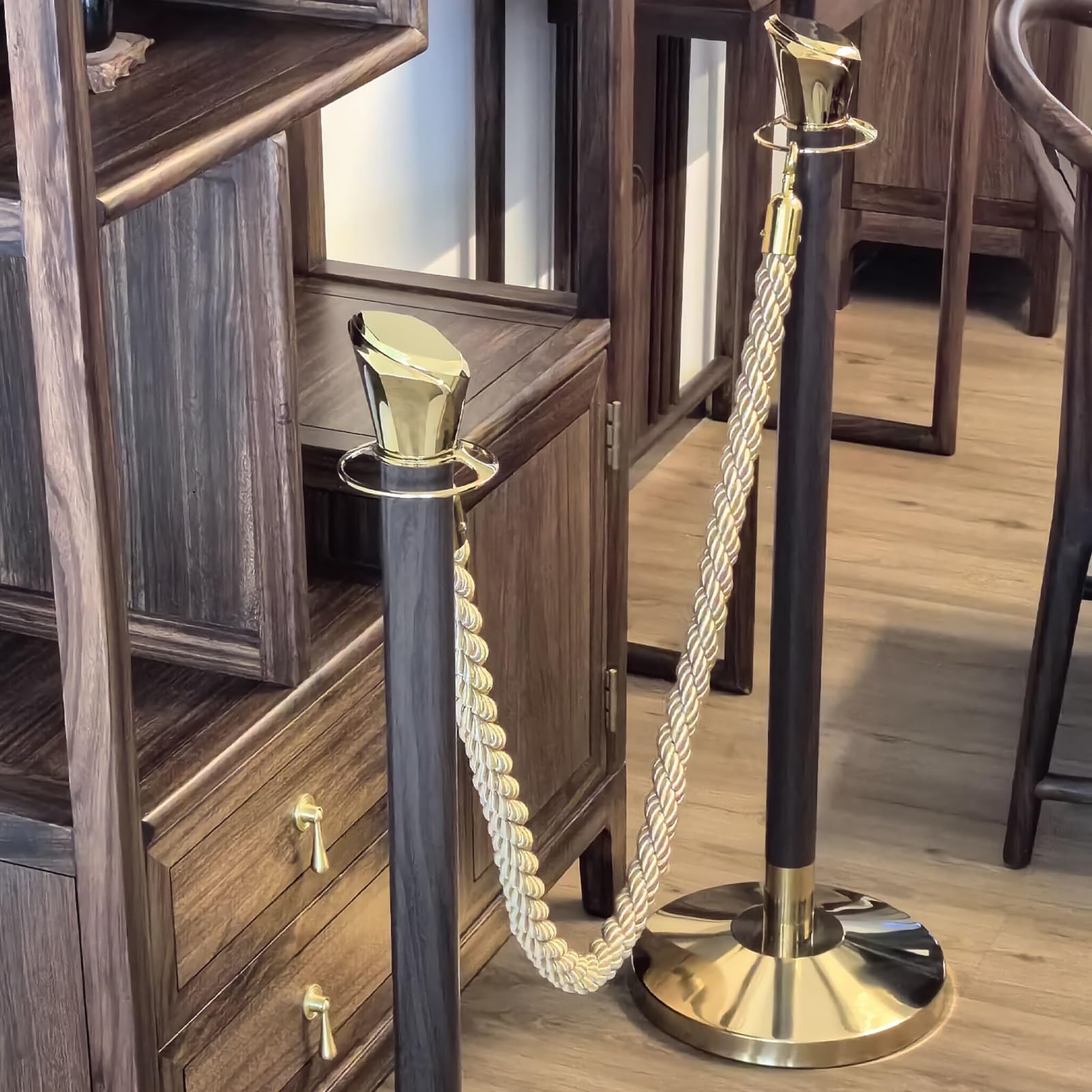 Corde de chanvre pour contrôle de foule Corde de sécurité torsadée avec mousqueton poli Hoo 2,7 m / 8.9ft Noir Idéal pour les événements et les conseils des visiteurs 1 pièce