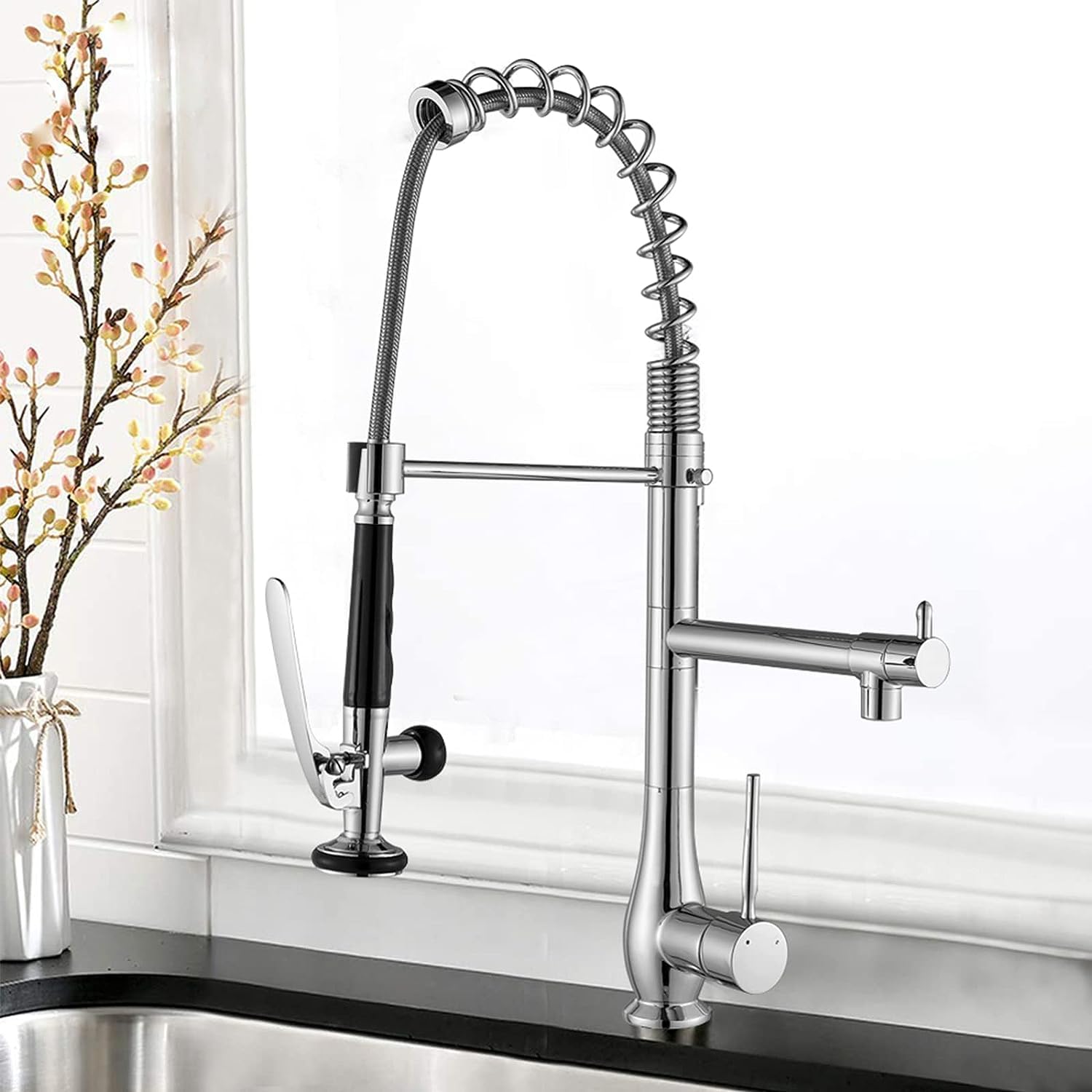FCXWEVR Contemporary Brass Kitchen Faucet with Pull-Down Sprayer, Single Handle Modern Sink Tap, Stylish and Durable Kitchen Sink Mixer for Home Improvement