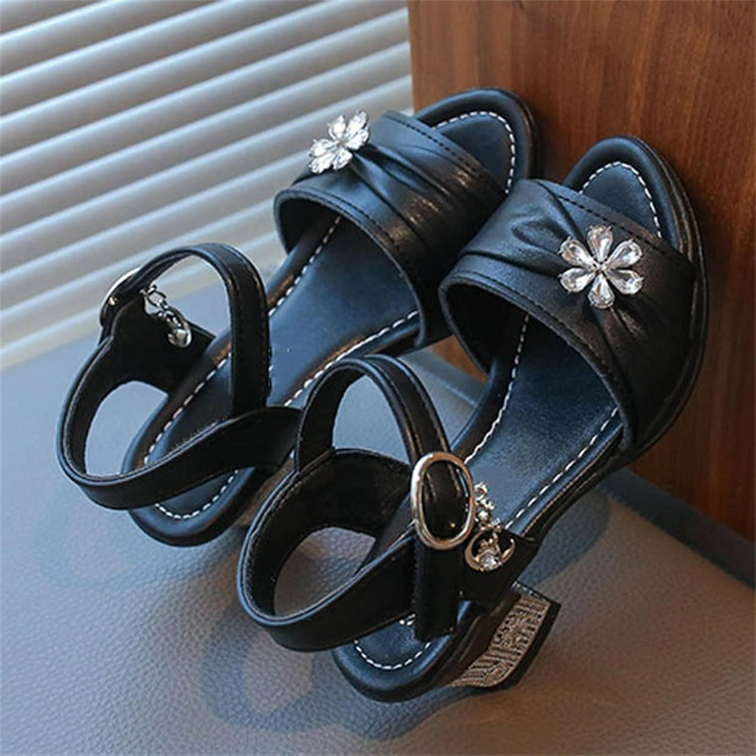 Little Girls Dress Shoes 2026 Rhinestone Flower Princess Party Heels Comfy Chunky Heel Ankle Strap Kids Footwear