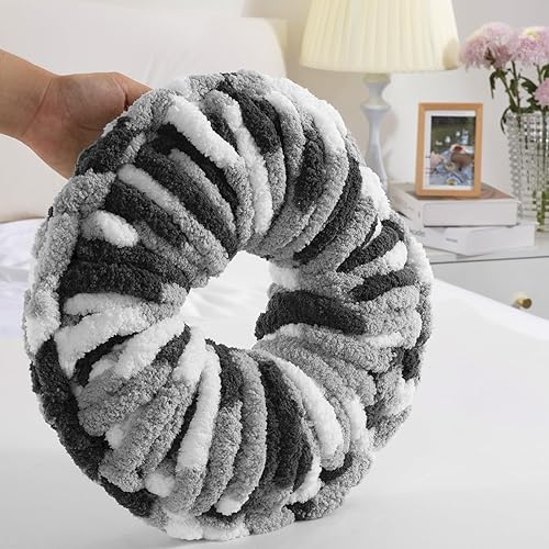 Miniatura 4 de HOMBYS Paquete de 8 hilos gruesos gigantes para tejer a ganchillo, hilo súper voluminoso, suave, esponjoso, de felpa de teñido anudado, hilo de