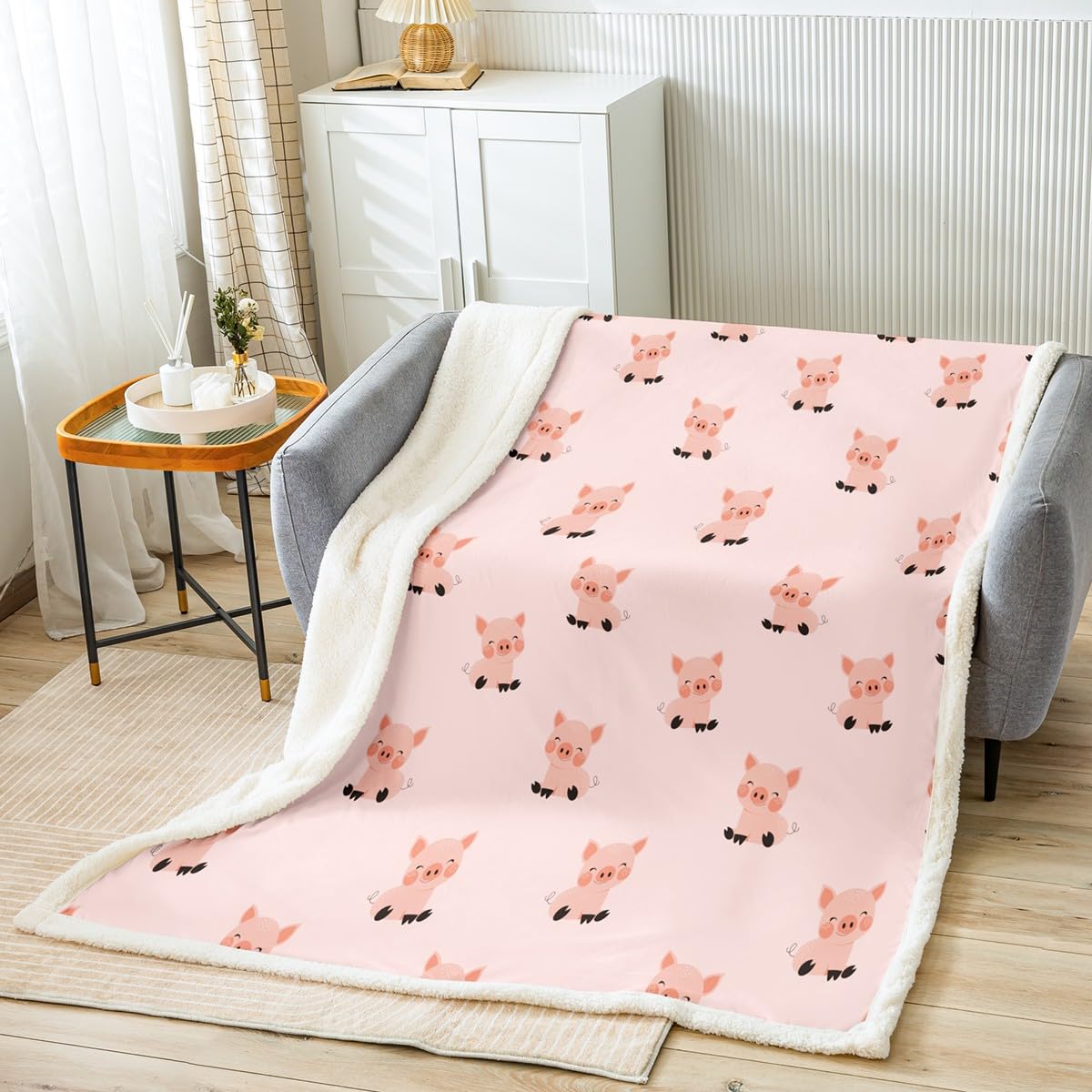 Cute Pigs Bed Blanket Kids Girls Pink Pig Sherpa Blanket Soft Cozy Lightweight Kawaii Animals Plush Fleece Cartoon Style Blanket Gifts for Couch Bed
