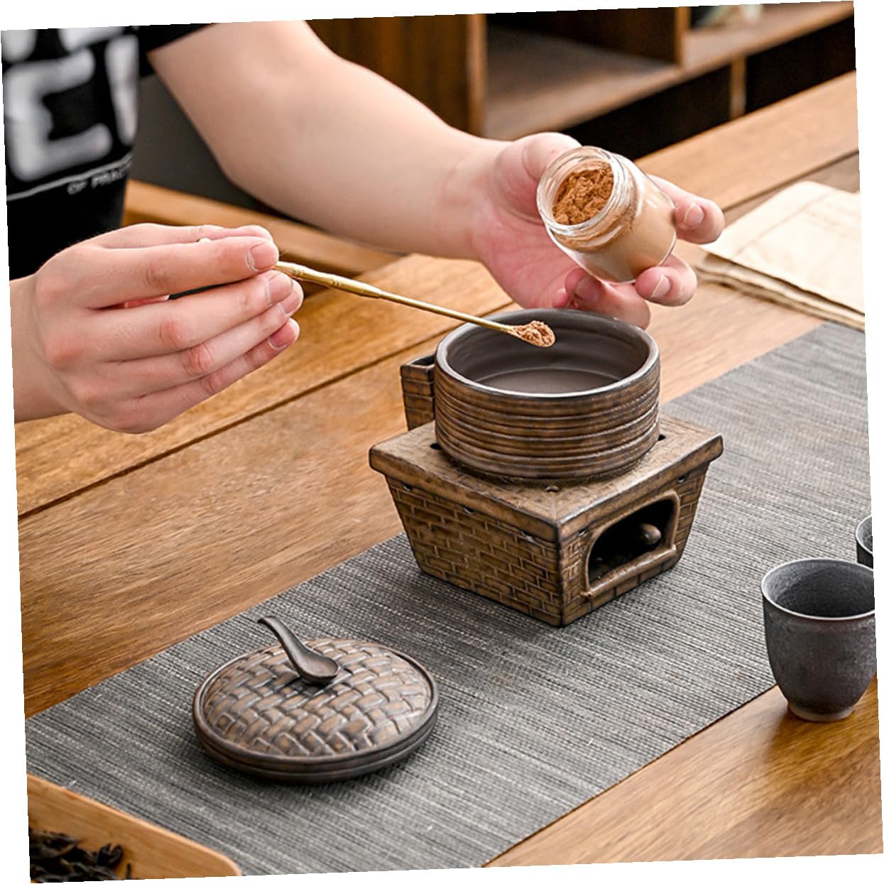 BESTYASH Antiker Keramischer Aromatherapie Räucherstövchen Retro Design für Wohn Bürodekoration Kompakt Leicht Sicher und Einfach zu Reinigen Stilvolles Duftgefäß für Zuhause