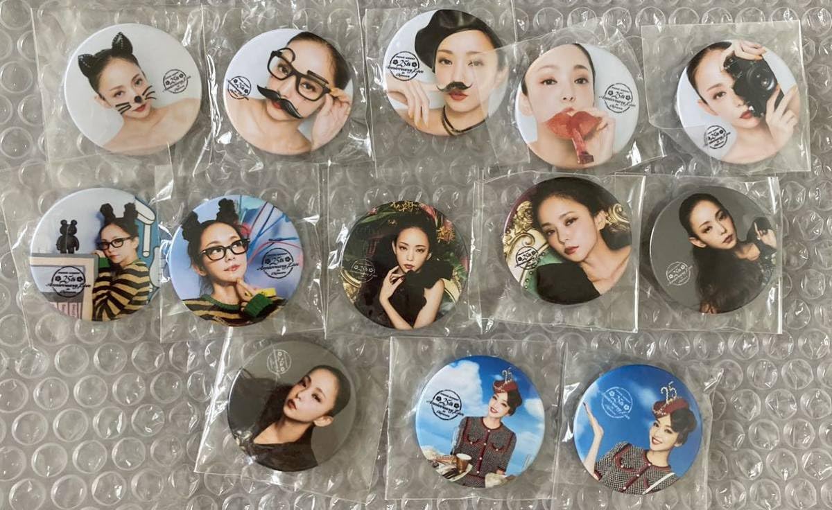 Amazon.co.jp: コンプリート安室奈美恵 沖縄 ガチャ 缶バッジ 会場限定 