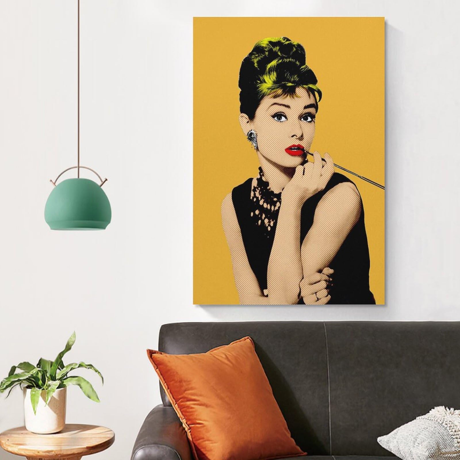 Amazon.co.jp: オードリーヘップバーン 描きました ポスター