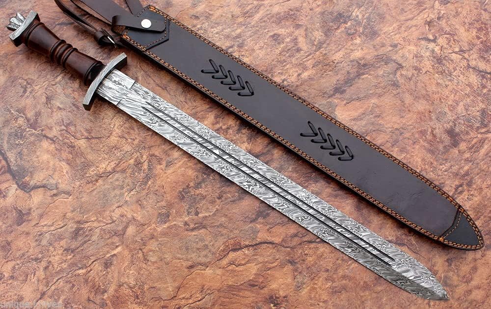 Custom Hand Forged Damascus Steel Swiss Dagger/ Sword/GLADIOUS Sword Gladiator Blood GROOVED Sword