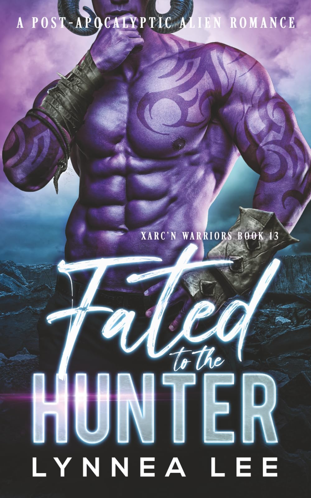Fated to the Hunter: A Post-Apocalyptic Alien Romance (Xarc'n Warriors)