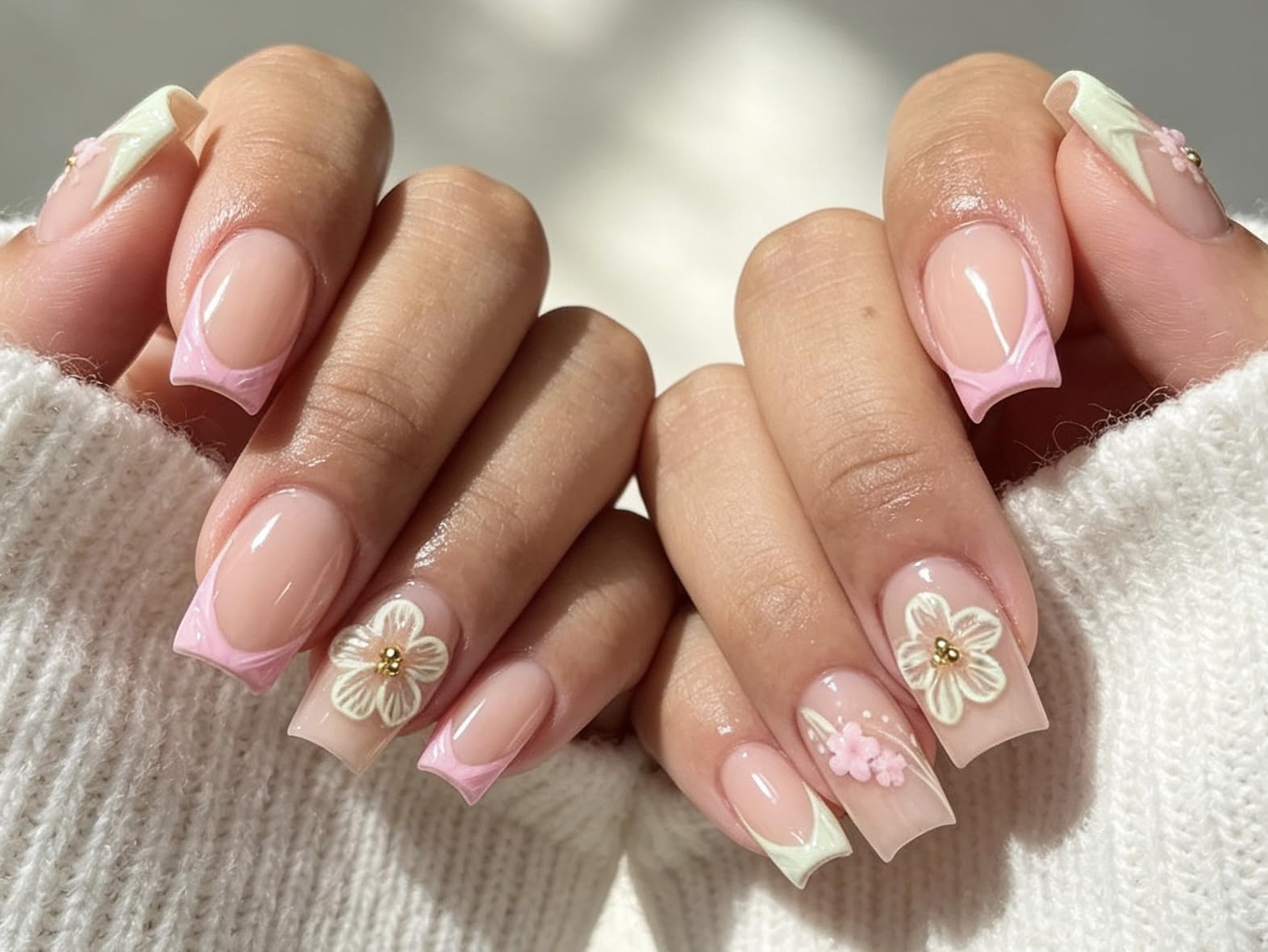 Press on Nails krótkie paznokcie, kwadratowe, zielone, różowe, francuskie kwiaty, paski 3D, wzór kwiatowy, sztuczne paznokcie z klejem do paznokci, zielone różowe tipsy, falowane kwiaty