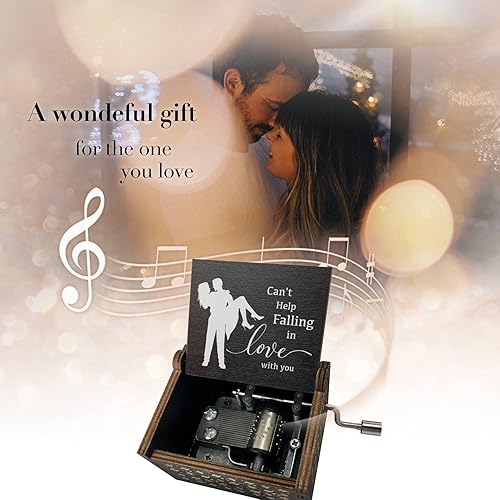 Vista 3 de No puedo evitar enamorarme de caja de música para amante, novia, novio, esposa, marido. Caja musical grabada a mano con manivela de madera. Regalos
