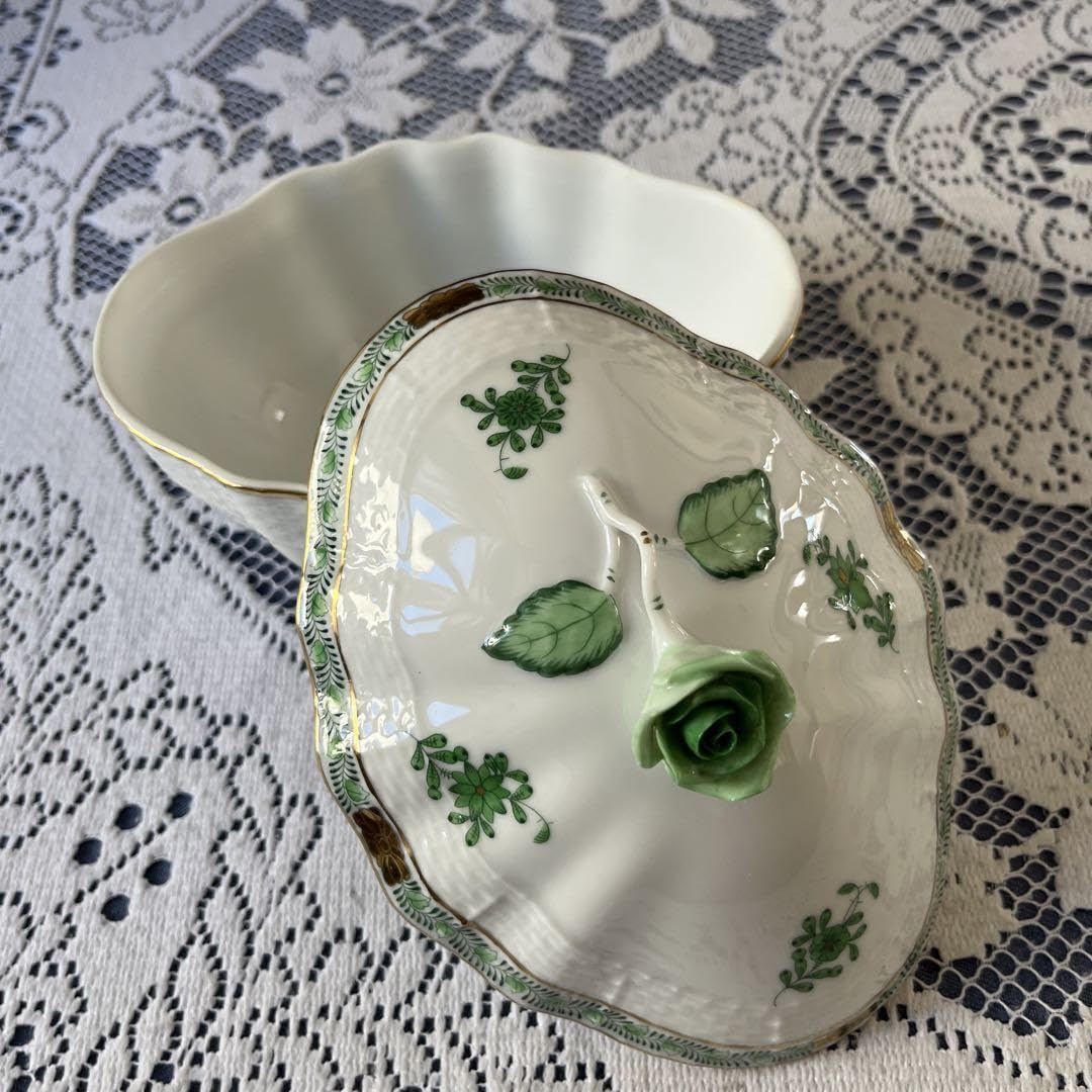 ヘレンド アポニーグリーン　ボンボン入れ herend-03-av-06179-21ba_01.jpg