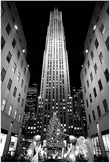Trademark Fine Art Rockefeller Night Canvas Art by Yale Gurney, 14 by 19-Inch