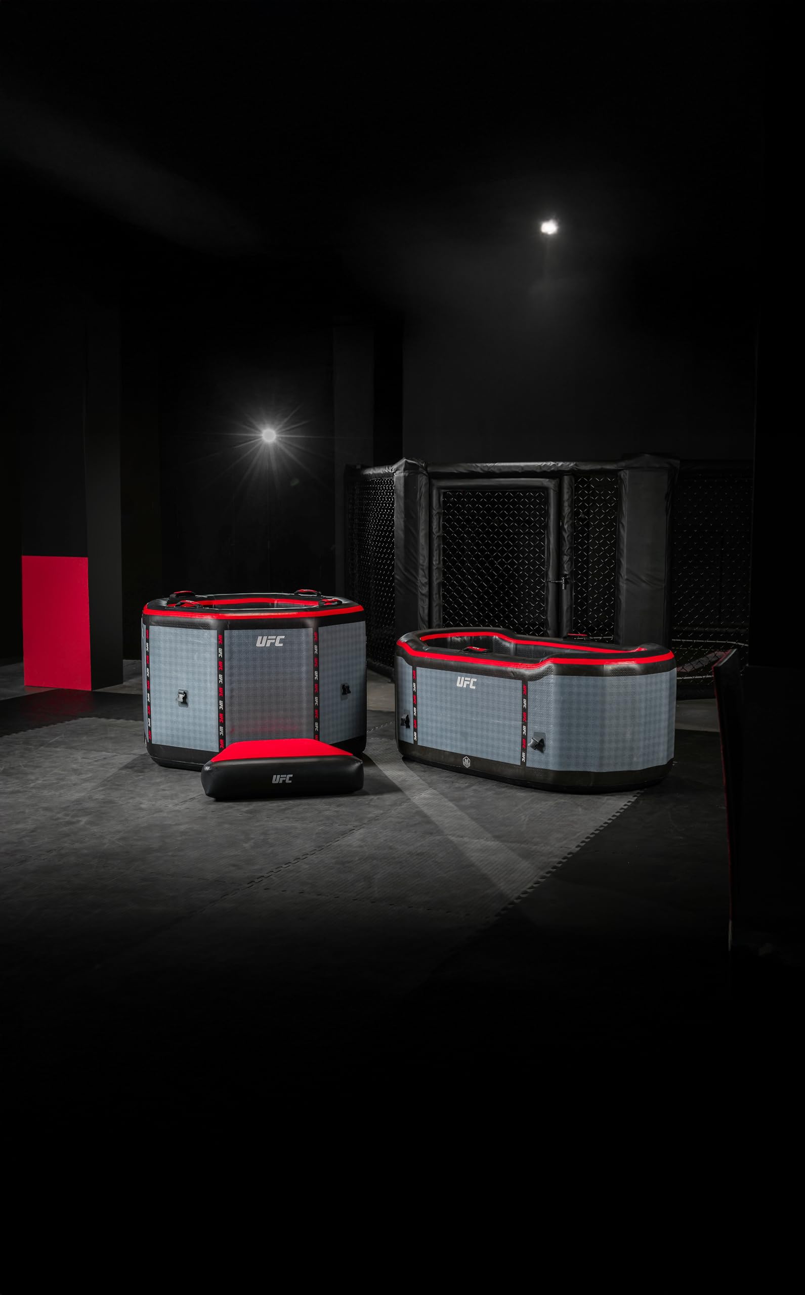 N NETSPA Chiller Pack 3-40°C 3kw Ice Bath UFC (SP-UFC301-CK3) - ICEBATH UFC Dropstitch zimna kąpiel z silnikiem: Innowacja w służbie regeneracji - 170 x 67 x 92 cm - 1 osoba - 320 L