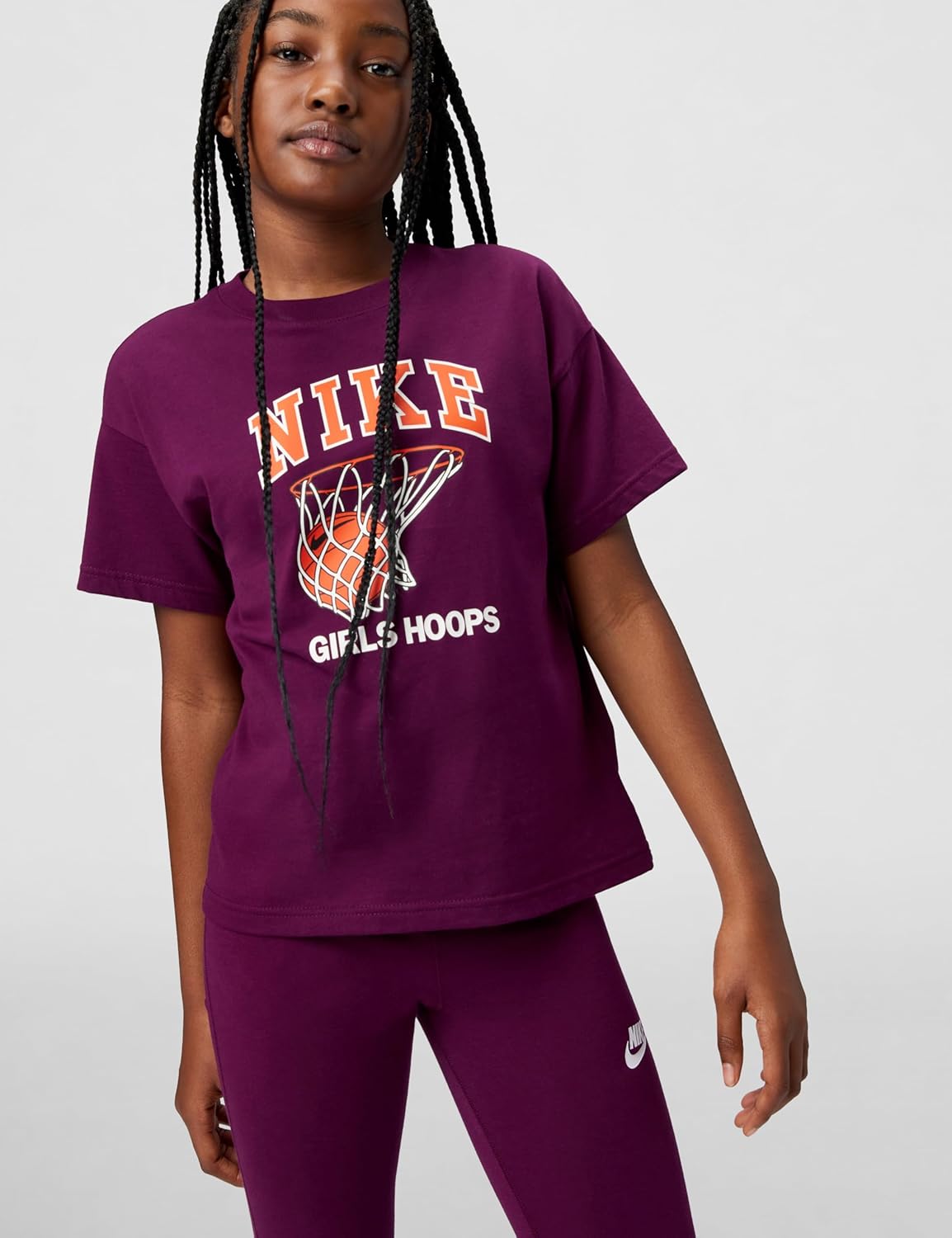 Nike Girls' Sportswear Club Basketball Hoop Boyfriend T-Shirt - Image 4