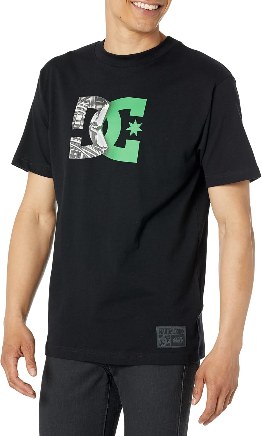 DC Men's X Mandalorian Apparel Collection, Black (Star Wars Luke Tee), Medium