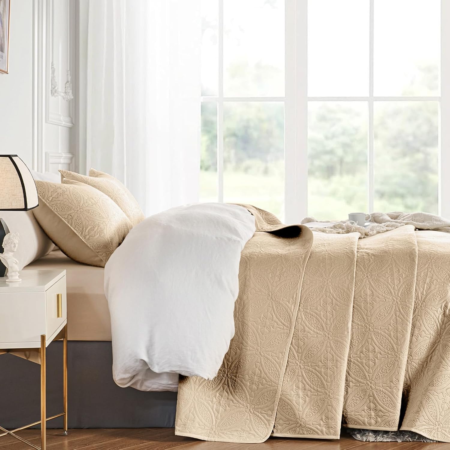 WURUIBO Full/Queen Quilt Set Beige, Microfiber Lightweight Bedspreads, Ultrasonic Embossed Solid Coverlet, Thin Bedding Set for All Season, Soft Breathable Bed Cover(1 Quilt, 2 Pillow Shams) - Image 3