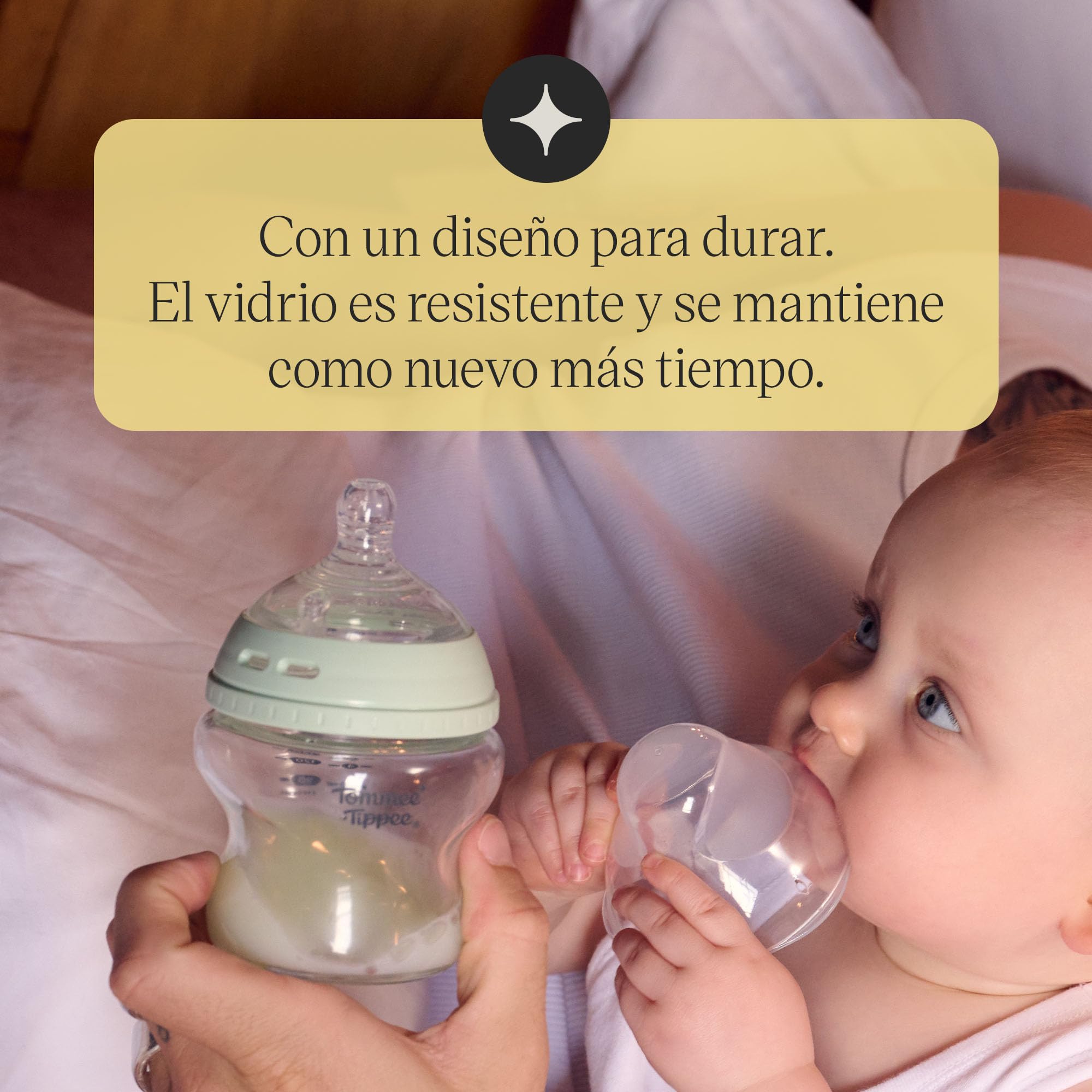 Tommee Tippee Set de inicio Natural Start de cristal, biberones anticólicos de 150 ml y 250 ml con tetina de flujo lento y extralento, tetinas que imitan la forma del pecho, con autoesterilización