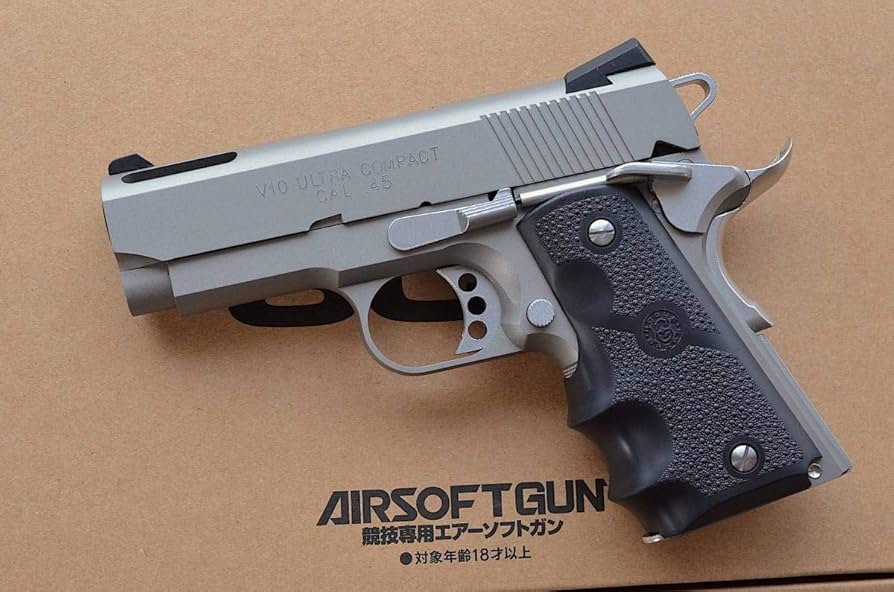 hy0825 さま専用出品WA V10 HOGUE実銃用グリップ&予備マガジン hy0825 さま専用出品WA V10 HOGUE実銃用グリップ&予備マガジン Amazon.co.