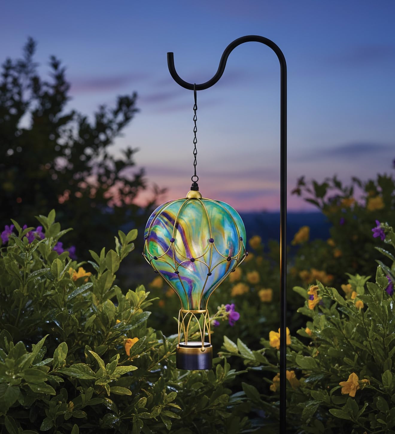 Regal Art & Gift Hot Air Balloon Solar Lantern – Hanging Solar-Powered LED Lights, Waterproof Portable Decorative Outdoor Lamp Made of Metal & Glass for Garden, Patios & Pathway – Purple(Large)