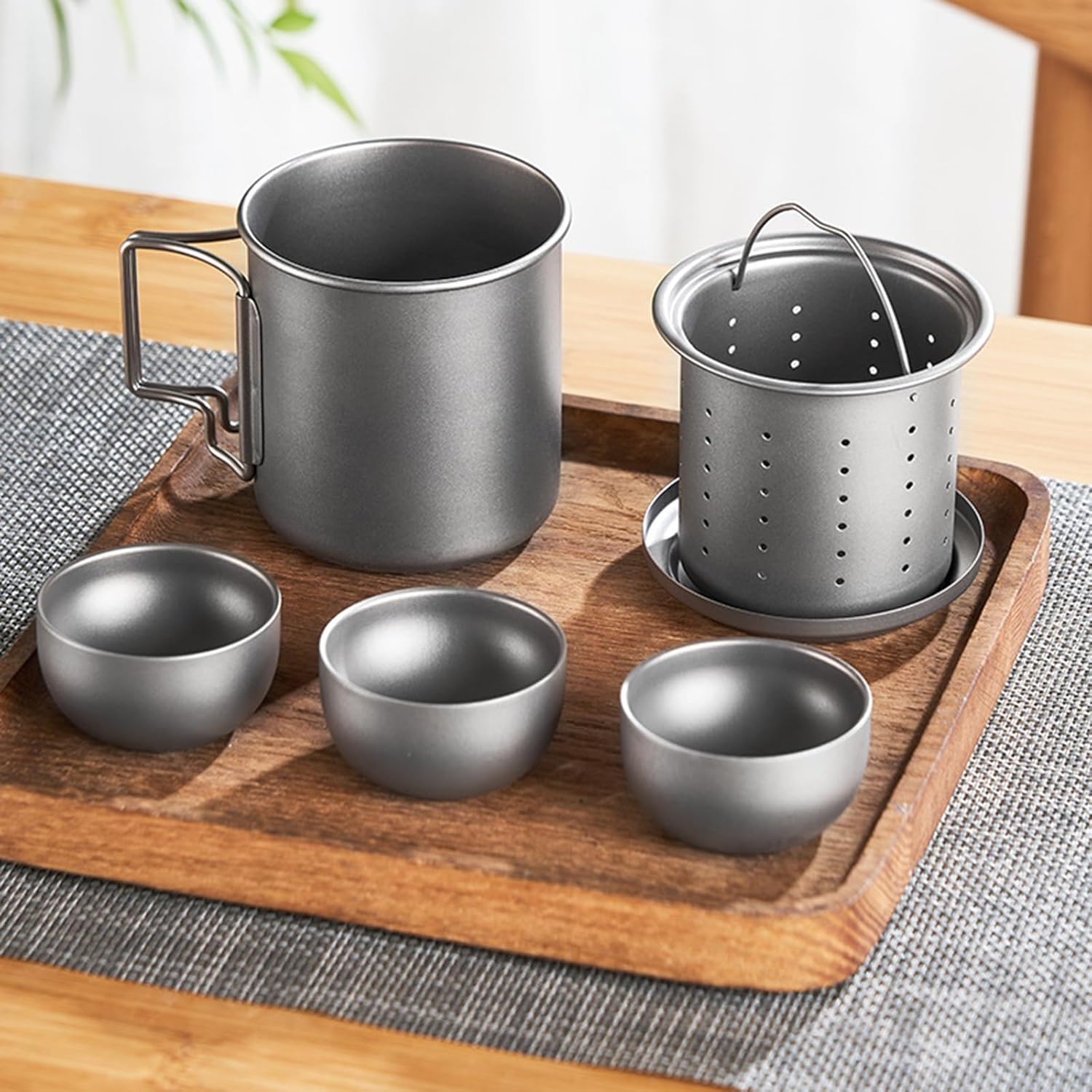 ふたと折りたたみハンドルのあるポータブルキャンプマグカップバックパッキングコーヒーのためのマグ