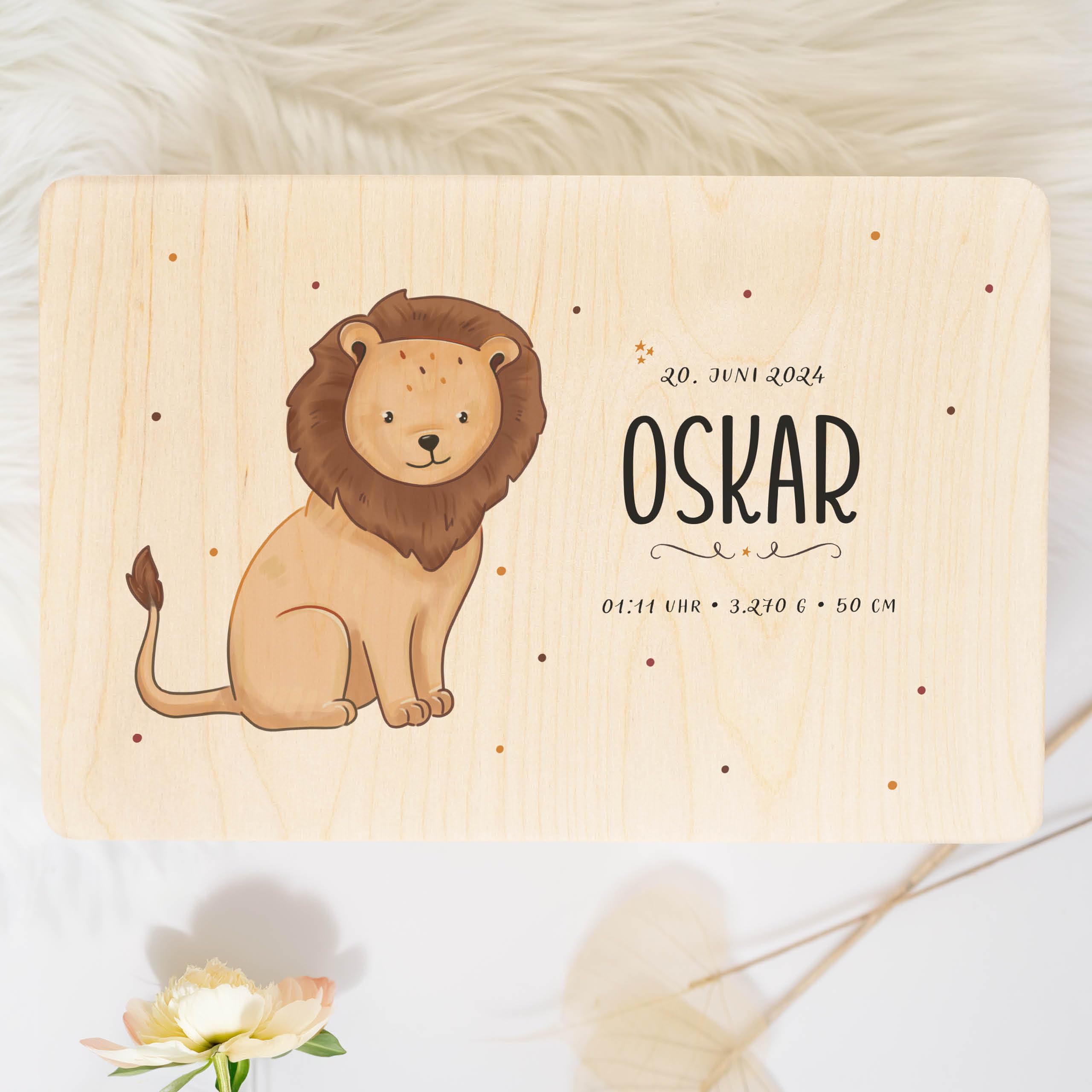 Muckelmeister Erinnerungsbox Baby Personalisiert - 30x20x14cm - UV-Druck - Individuelle Baby Aufbewahrungsbox - tolle Erinnerungskiste aus Holz - Taufgeschenk - Geschenke zur Geburt - Löwe