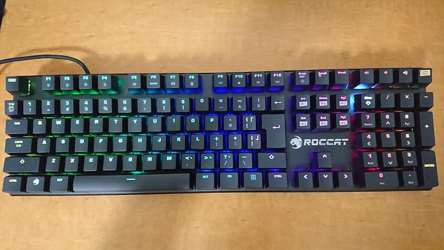 キーボード　ROCCAT Suora FX ゲーミングキーボード Amazon.co.jp: ROCCAT Suora FX, RGB Illuminated Frameless