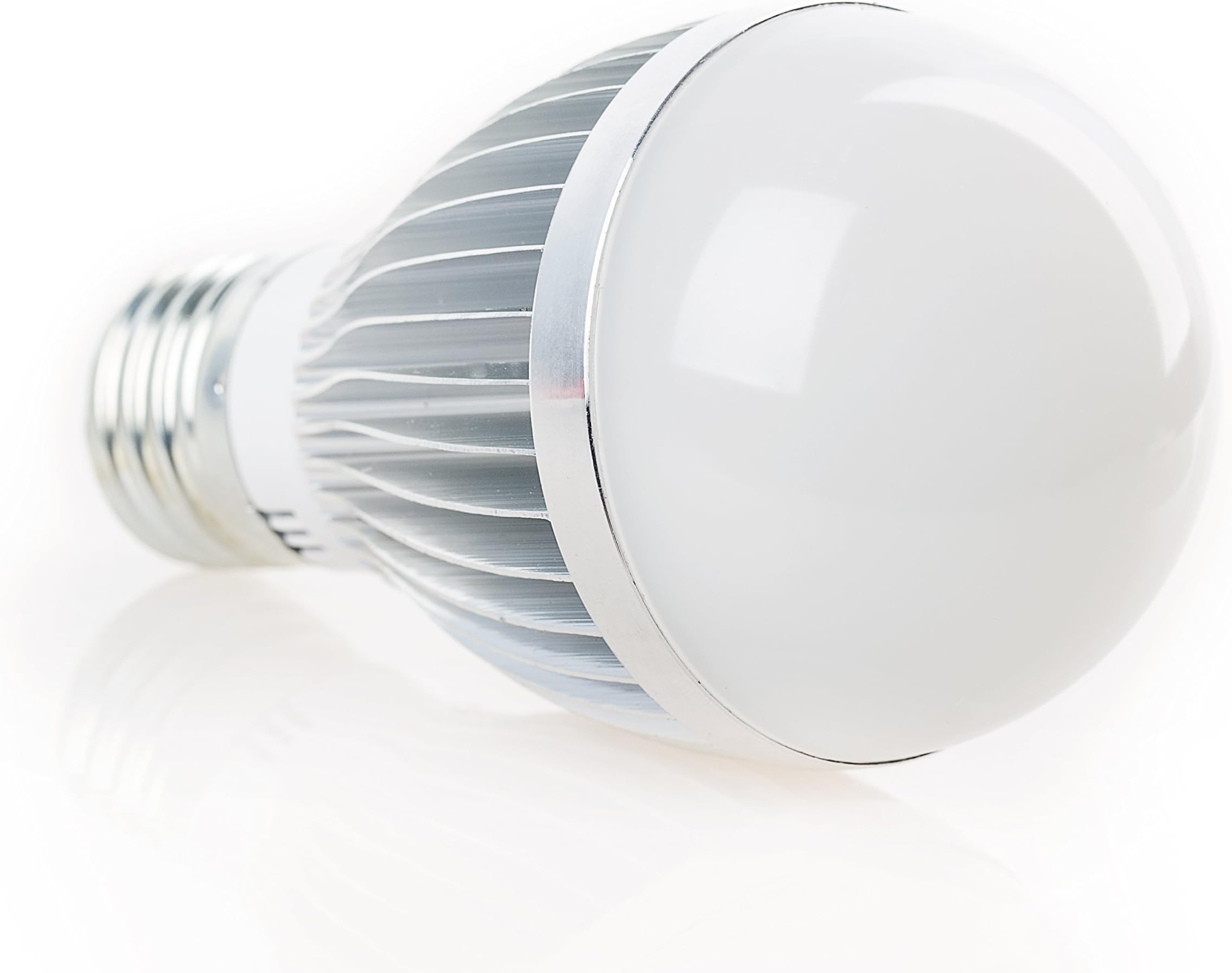 LED Medium E26 Base Light Bulb For 24 Volt 36 Volt 48 Volt 60 Volt Super Wide Voltage Band Input Low Voltage Screw Fitting Bulb For Solar Marine Car RV Motorhome Battery DC System 24V 36V 48V