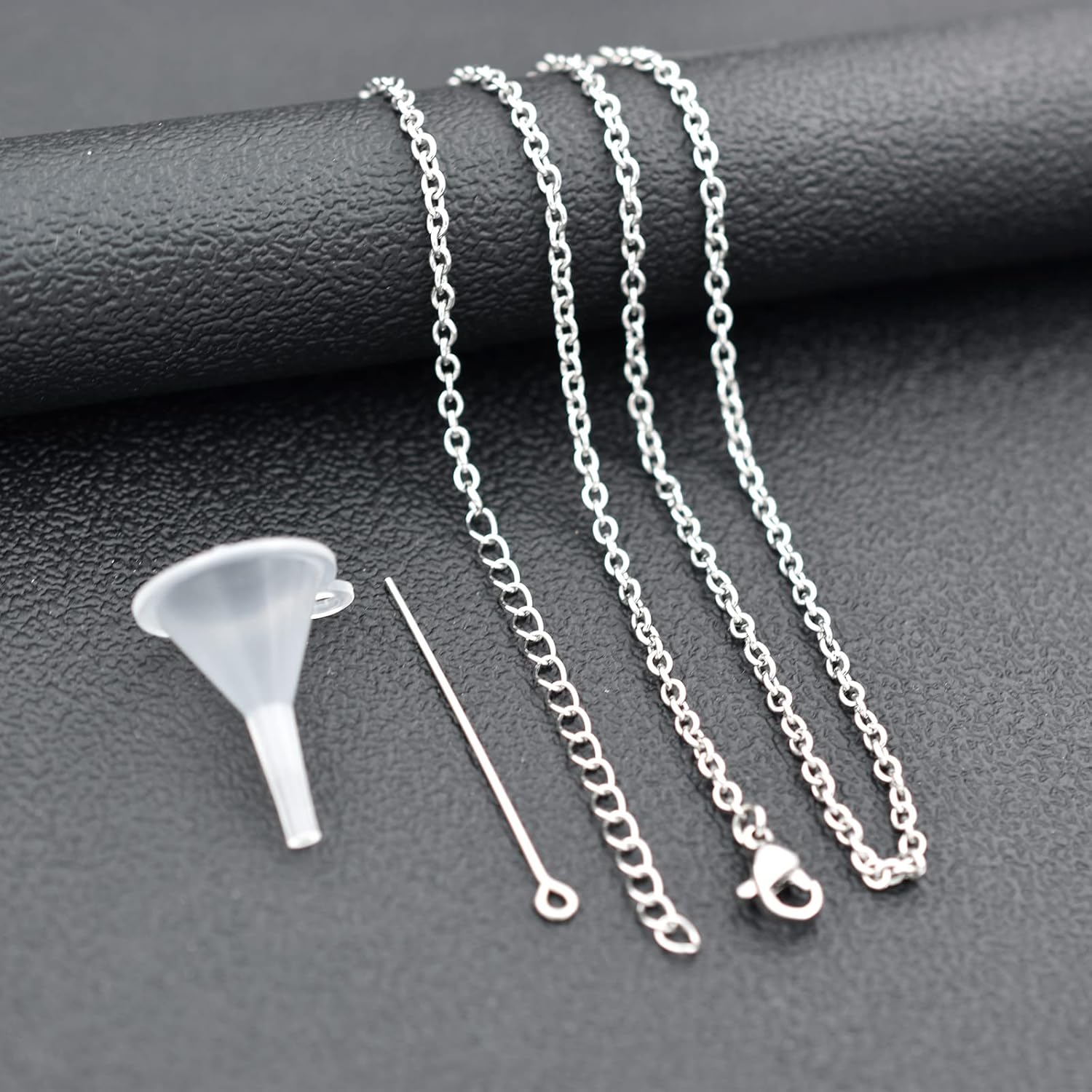 Circle Acrylic Cremation Urn Keepsake Ashes Holder Necklace, Stainless Steel Memorial Ash Locket, Simple Urn Pendant Jewelry for Dad Mom Family Souvenir, Commemorative locket for Women Men - Image 5