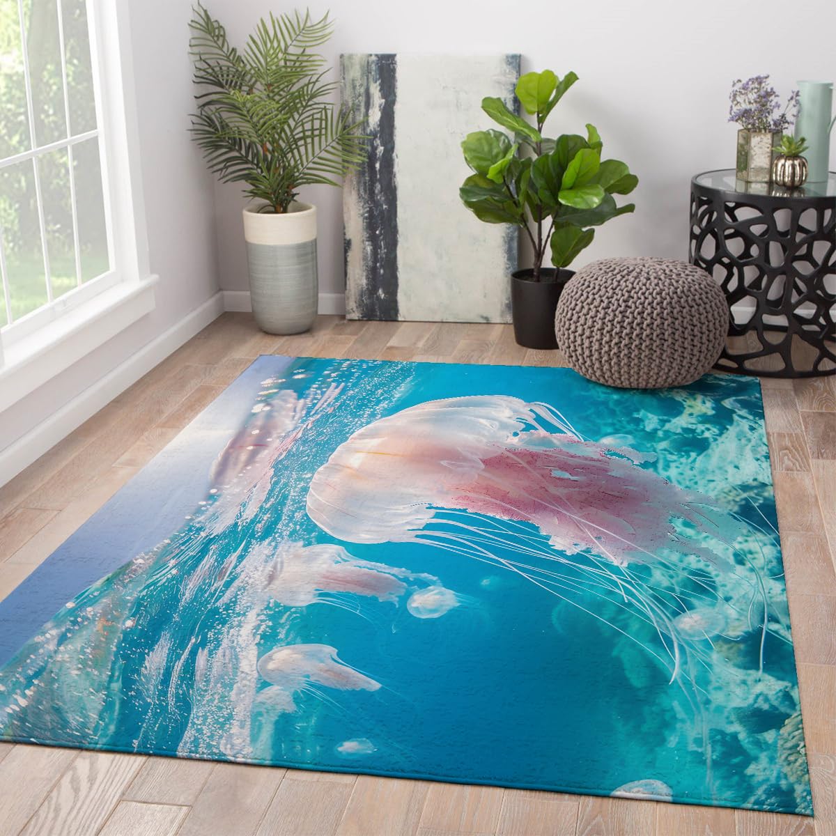 Tapis bleu antidérapant fini les sols froids dans la chambre