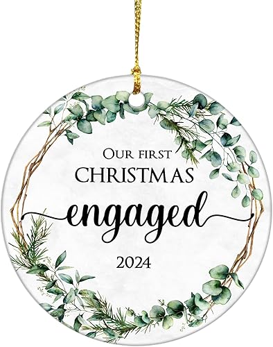 Miniatura 2 de Adorno de cerámica con texto en inglés "Our First Christmas Engaged 2023", adorno de Navidad, aniversario de boda, adorno de decoración de boda,