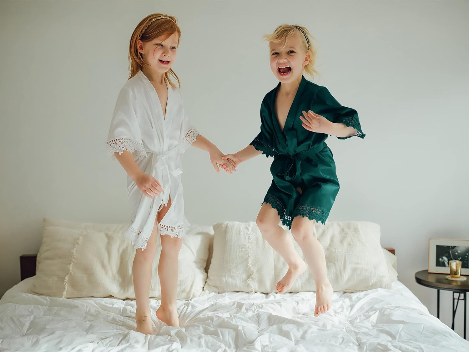 AW BRIDAL Girls' Satin Kimono Robe Flower Girl Bathrobe Kids' Silk Nightgown with Lace Trim for Spa Party Wedding Birthday: Clothing, Shoes & Jewelry