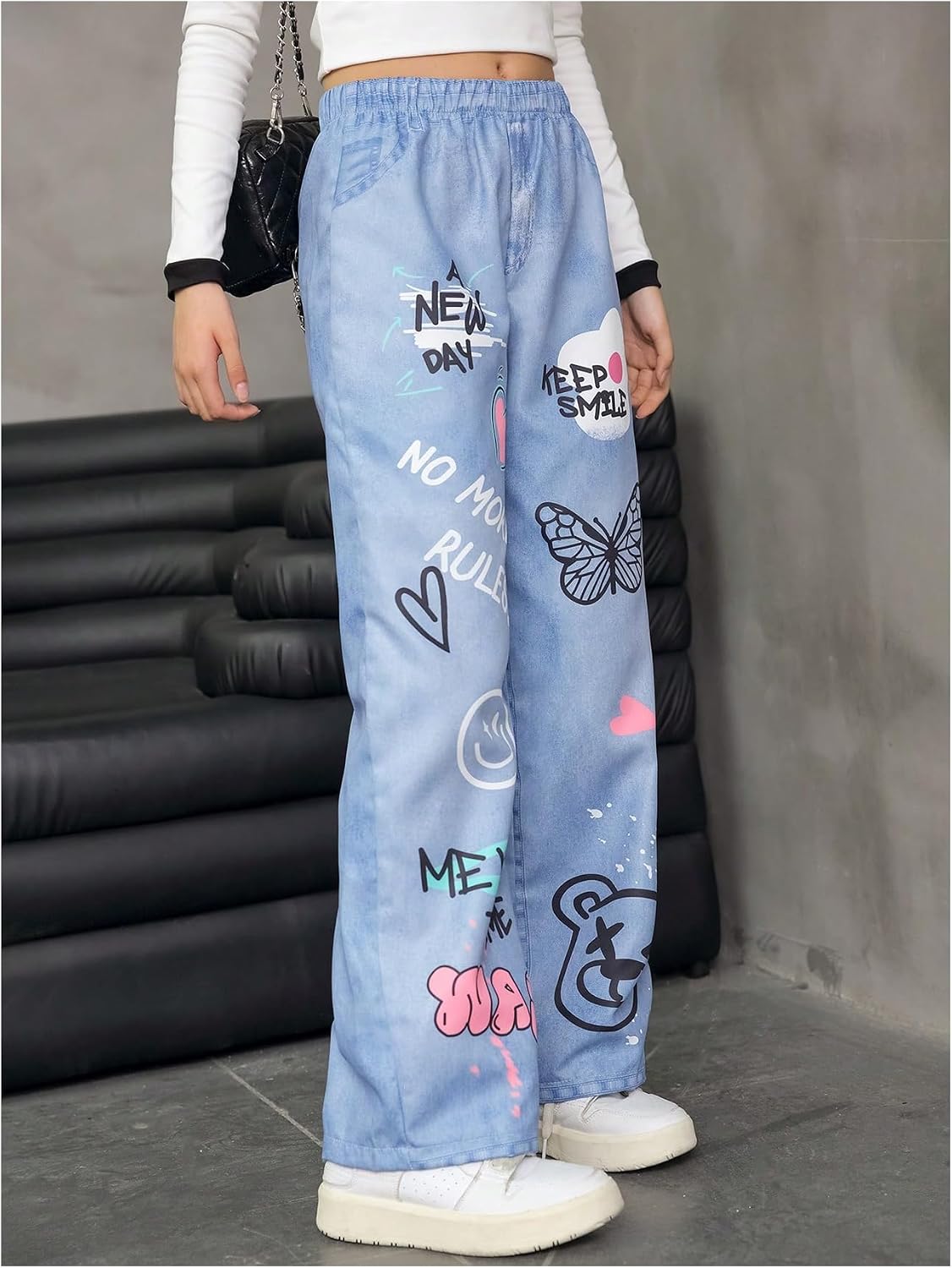 WDIRARA Girl's Cartoon Graphic Baggy Jeans Cute Elastic Waist Wide Leg Denim Pants image 3