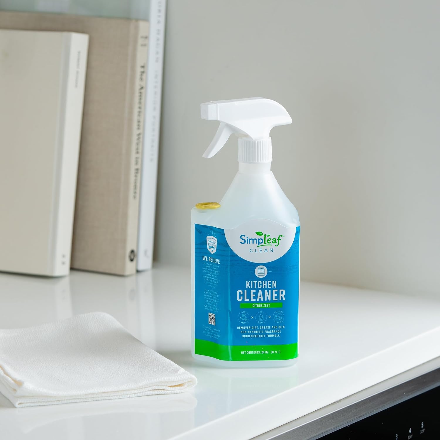 Simpleaf Clean Kitchen Degreaser Cleaner | Refill System Cleaners| Bleach‑Free| Ammonia‑Free|Grease, Oils & Food Soil Remover | Citrus Zest 24oz x 2