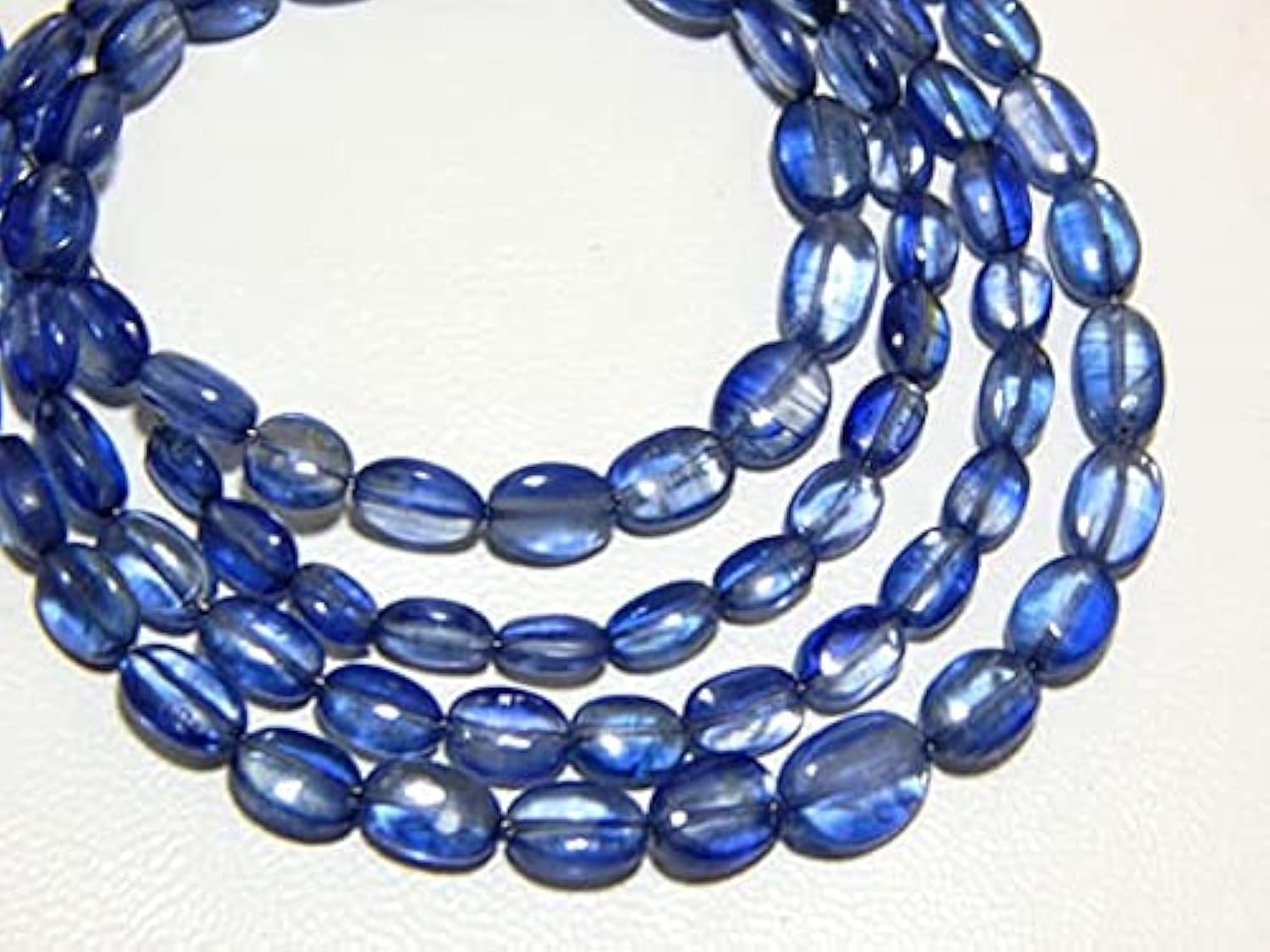 Kyanite perles pour création de bijoux uniques avec ce fil de gemmes ovales lisses 4x7mm