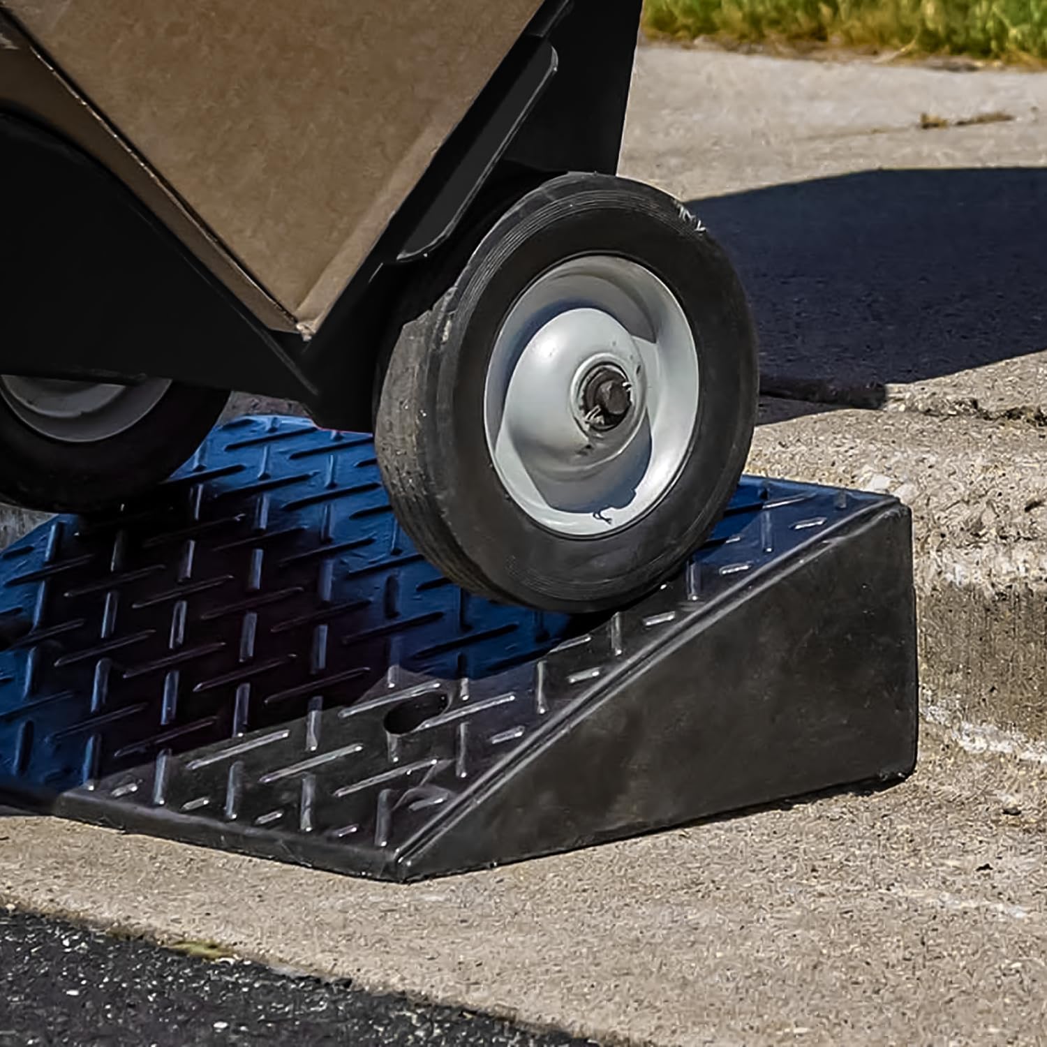 Heavy-Duty Rubber Threshold Ramp for Driveway Curb & Loading Dock - 8" Height for Cars, Motorcycles & Warehouses (38.5" L x 19.5" W)