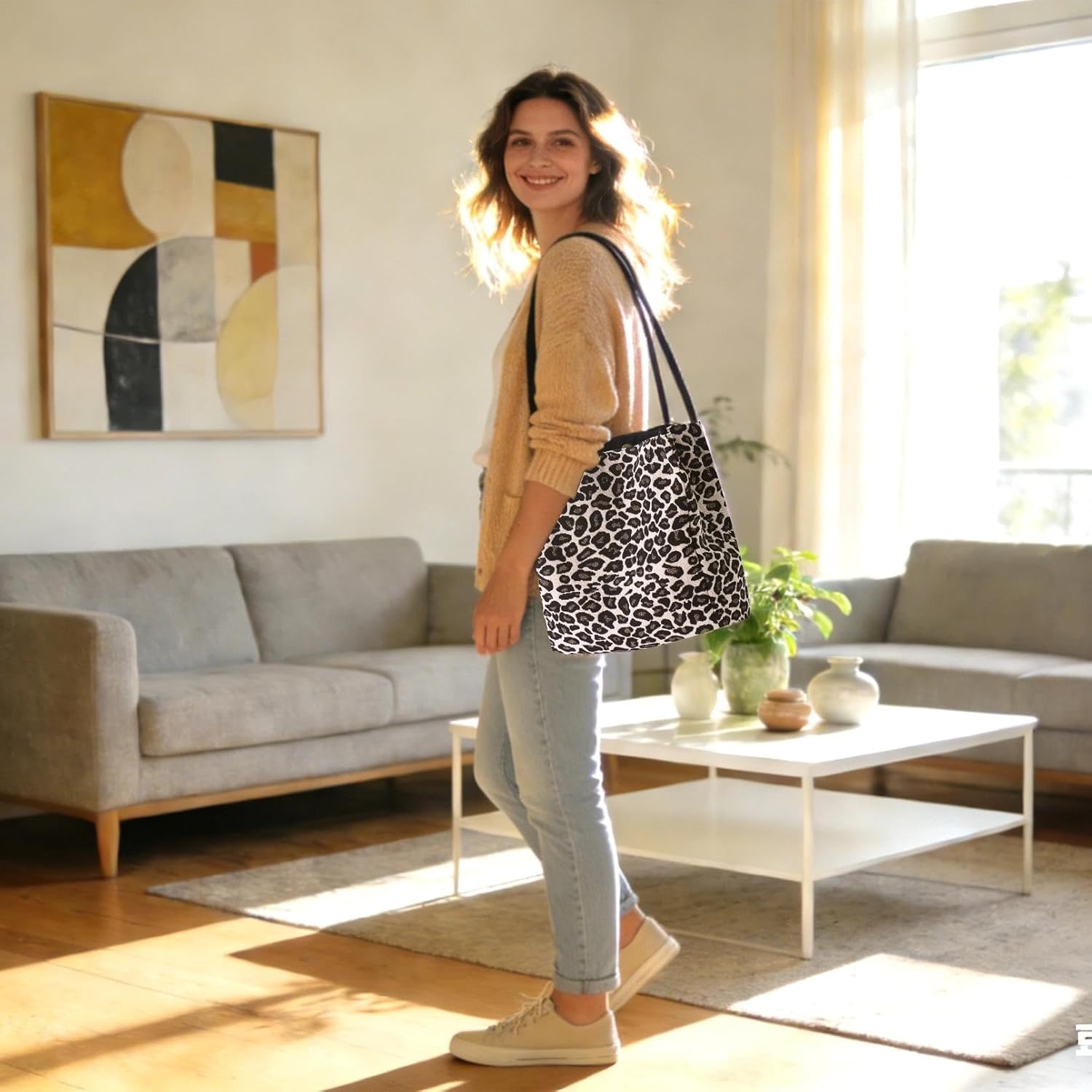 Functional and Fashionable Shoulder Bag Handbag for Women - Image 2