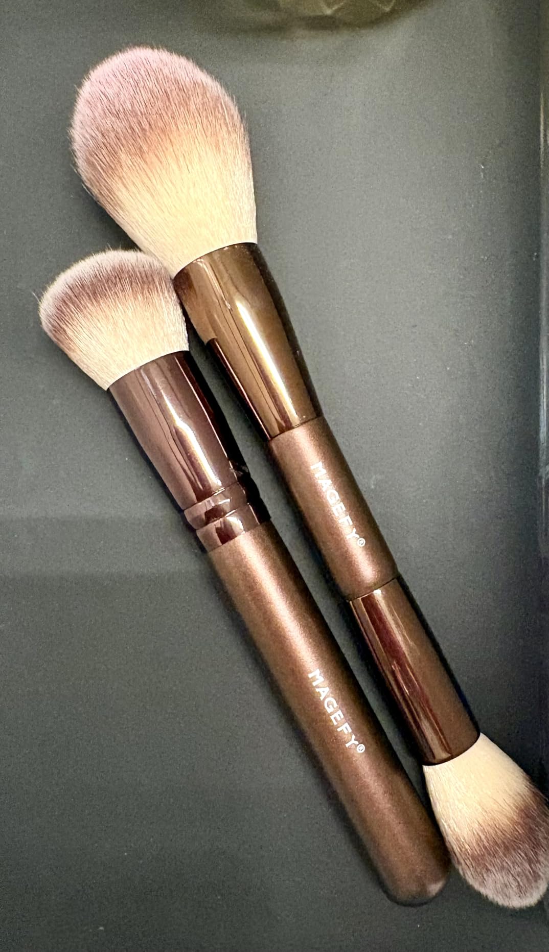 MAGEFY Makeup Brushes 22-in-12 Professional Makeup Brush Set Double-End Make Up Brushes for Powder Concealers Eye Shadows Blush with Gift Box 12 Pcs
