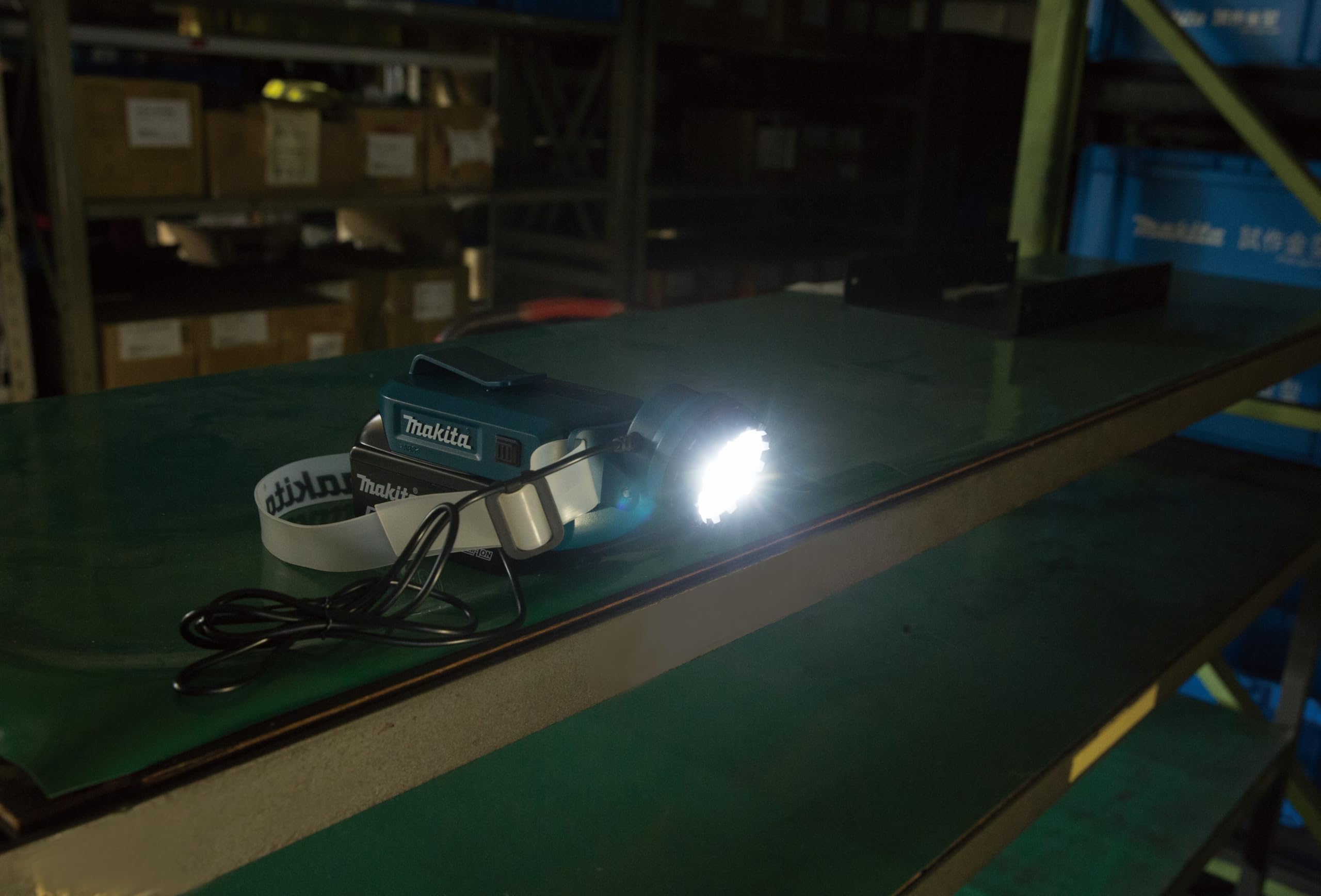 LAMPE FRONTALE LED LI 14,4/18V MAKITA (vendu sans chargeur ni batterie) - DEADML800