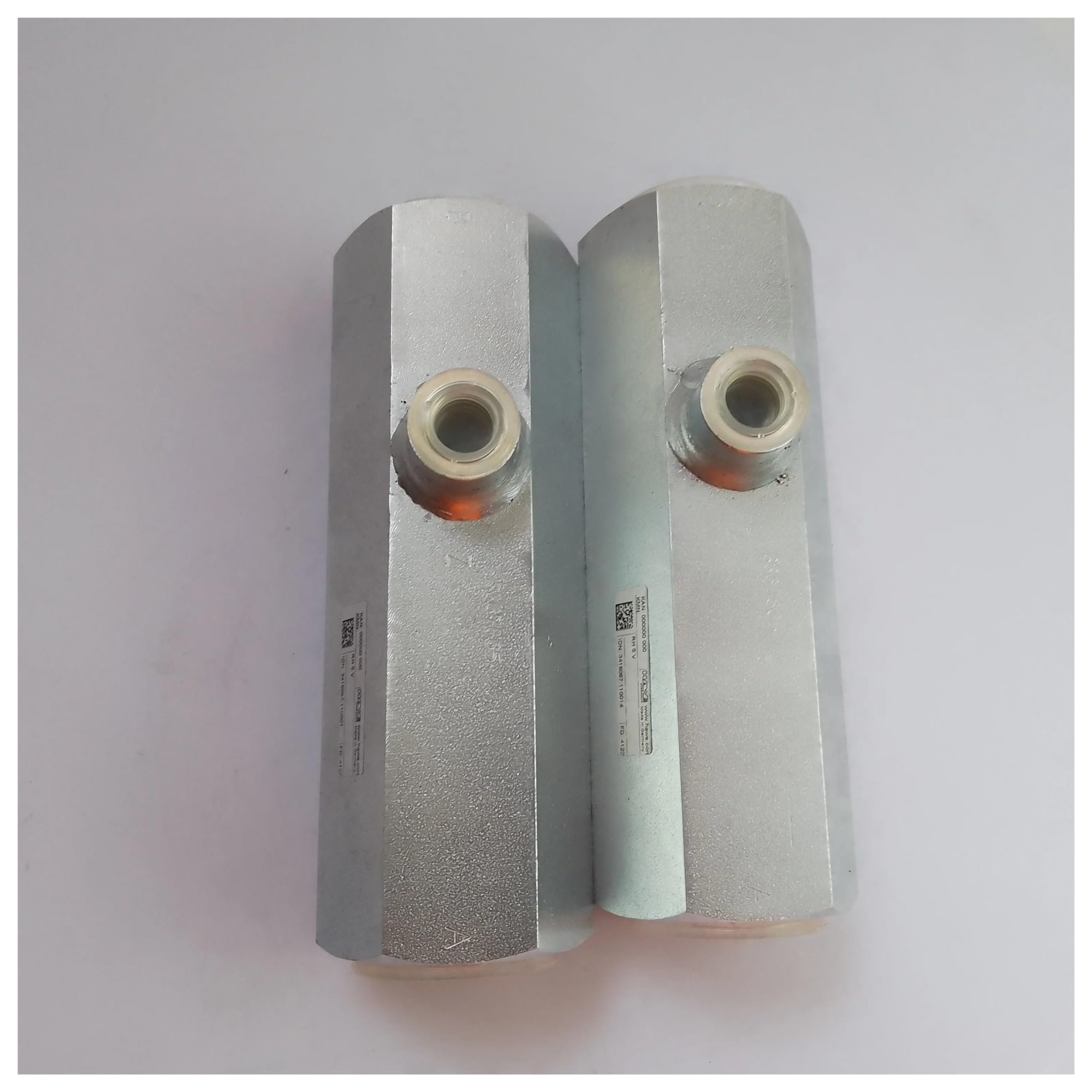 SSDXFJZR 1pcs Direction Valve r h5V