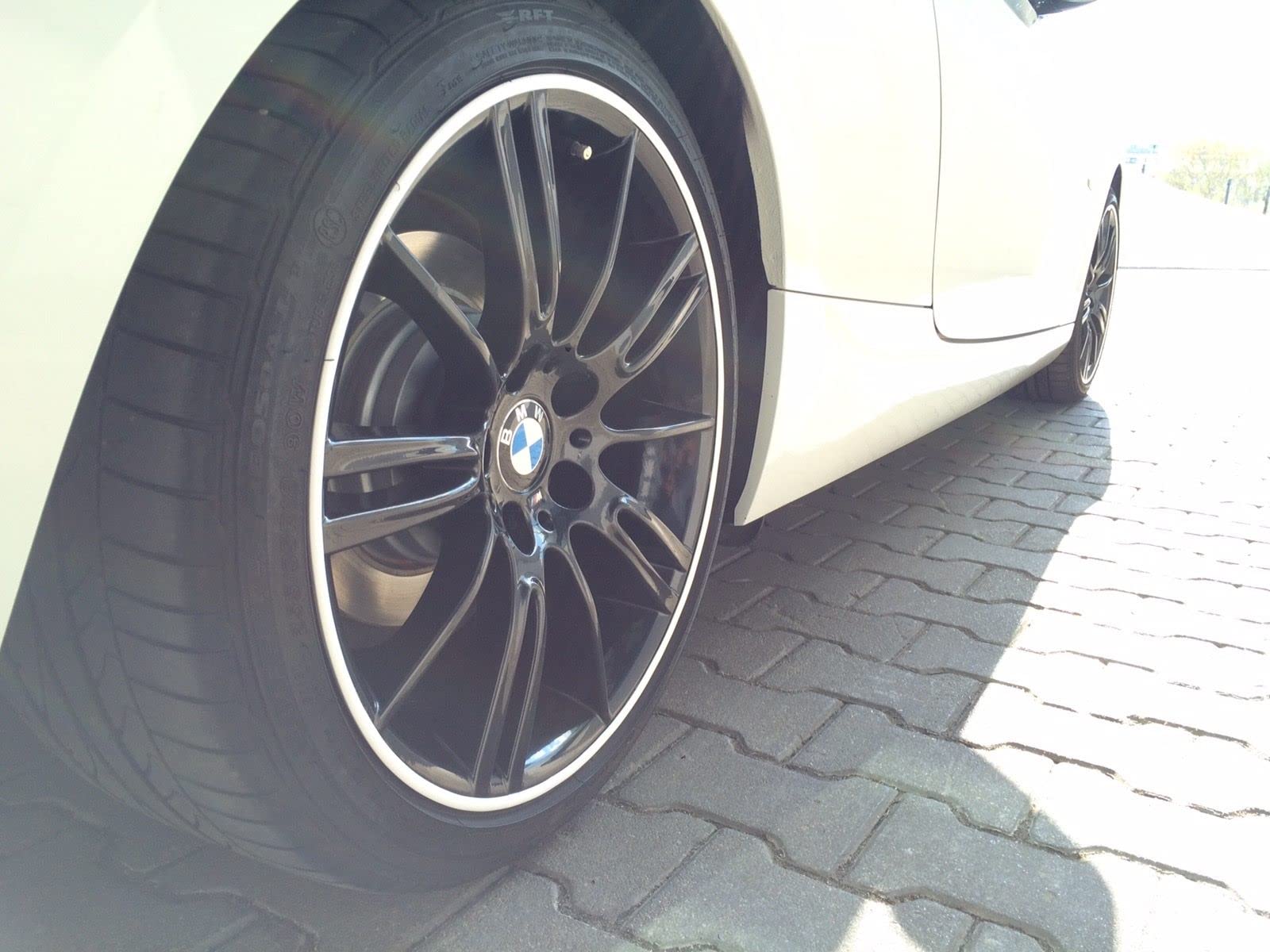Rimblades Ultra NEU 2022 universal FELGENSCHUTZ & STYLING Felgenschutzring Alu Felgen Ringe Felgenrandaufkleber Felgenstyling Felgenhornschutz Rim Protector Guard Ringz (Weiß)