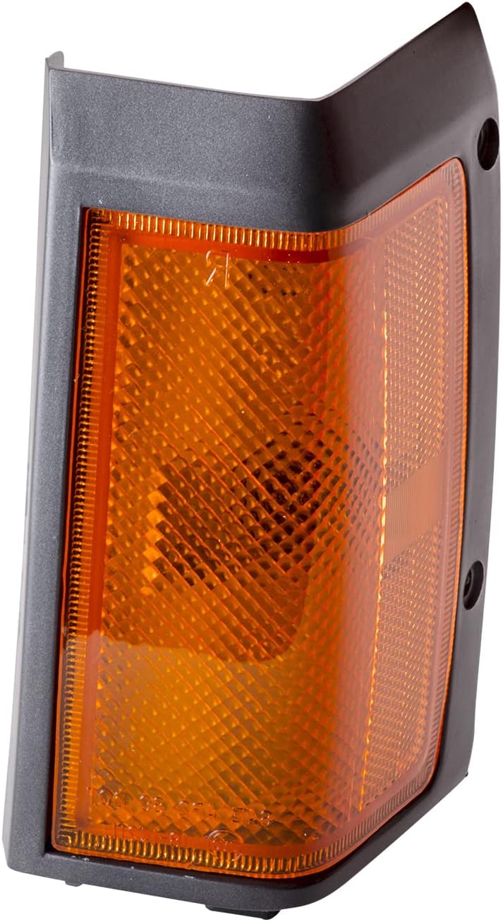 TYC Right Side Marker Light Compatible with 1986-1987 Nissan Pickup