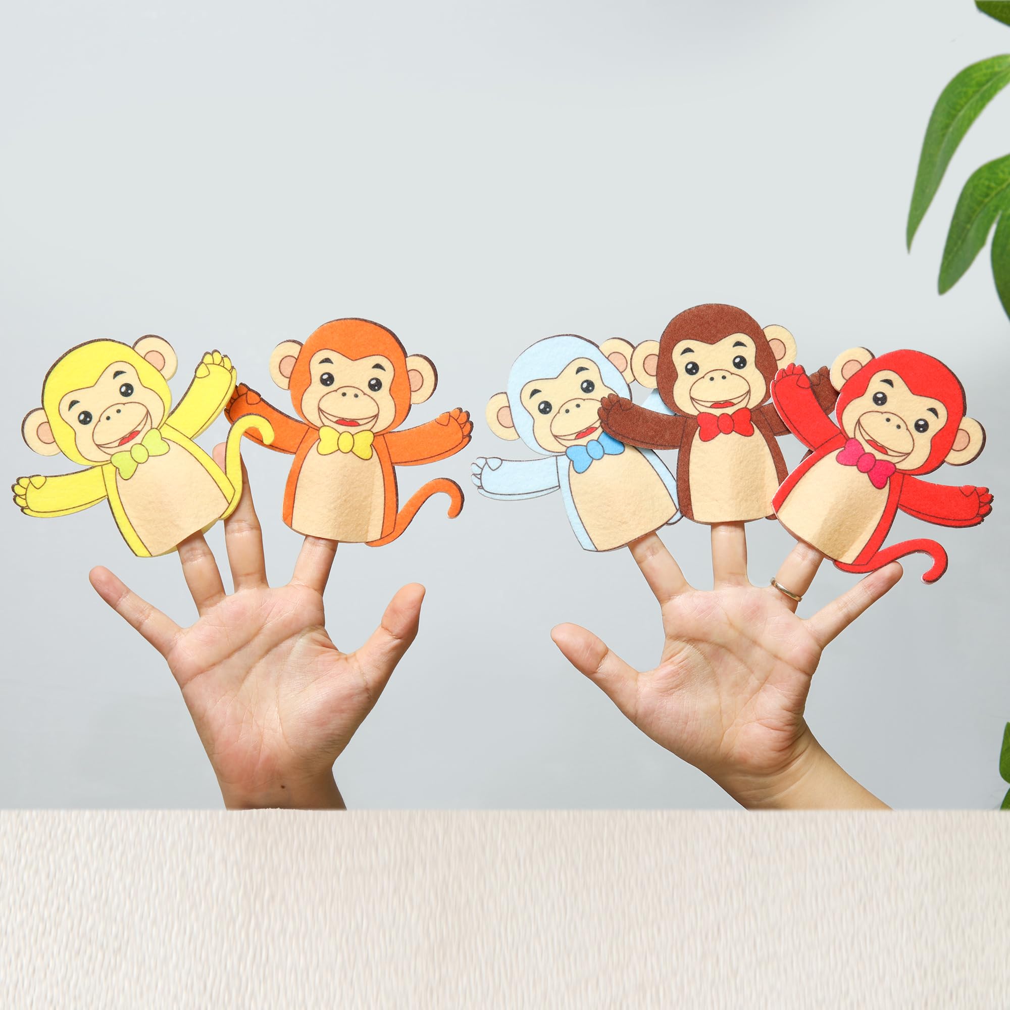 5 Little Monkeys Finger Puppets for Kids, 5 Pack Nursery Rhyme Finger Puppets Toy, Perfect for Parent-Child Interaction, Classroom Activities, Bedtime Storytelling