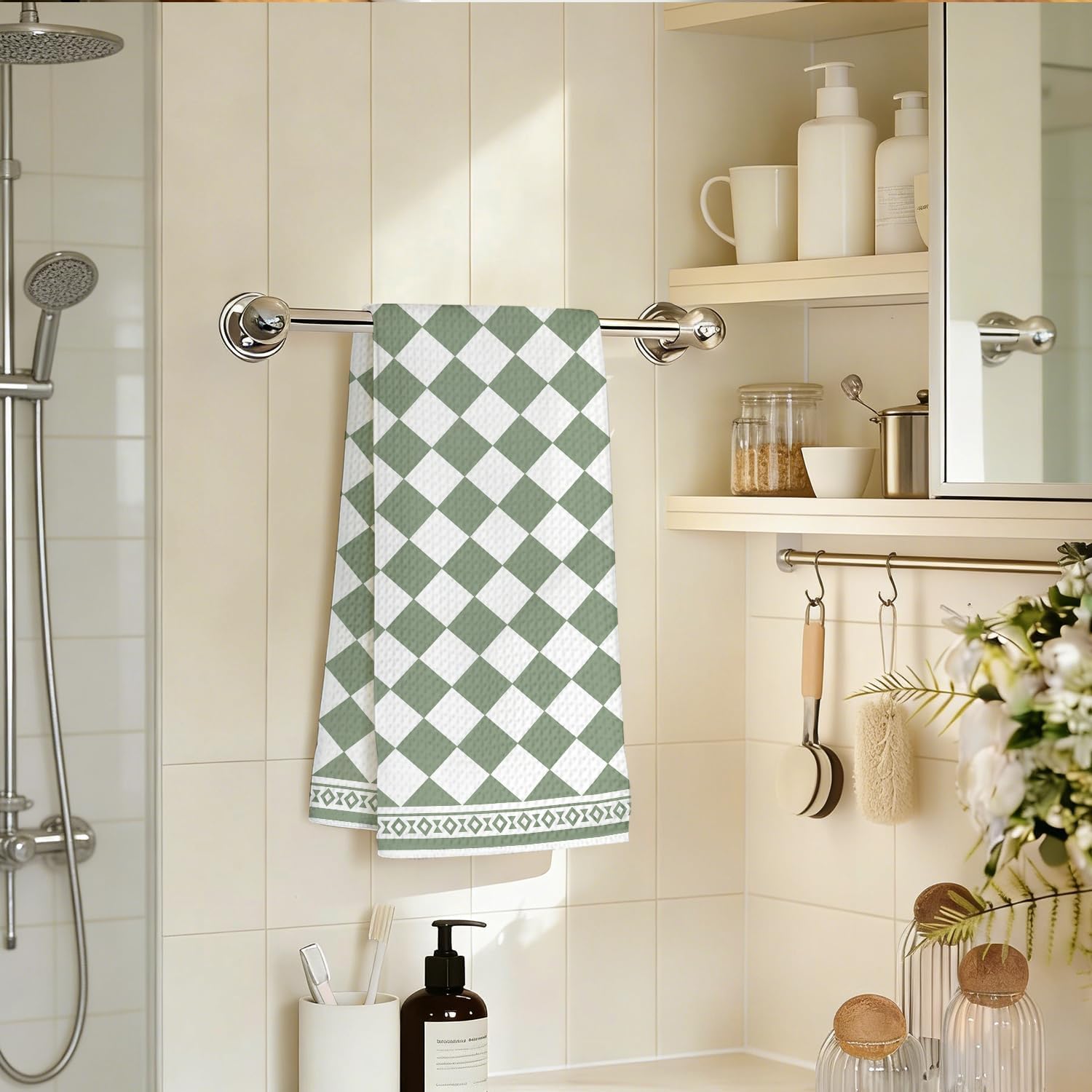 Checkered Kitchen Decor, Checkered Bathroom Hand Towels Decor image 4