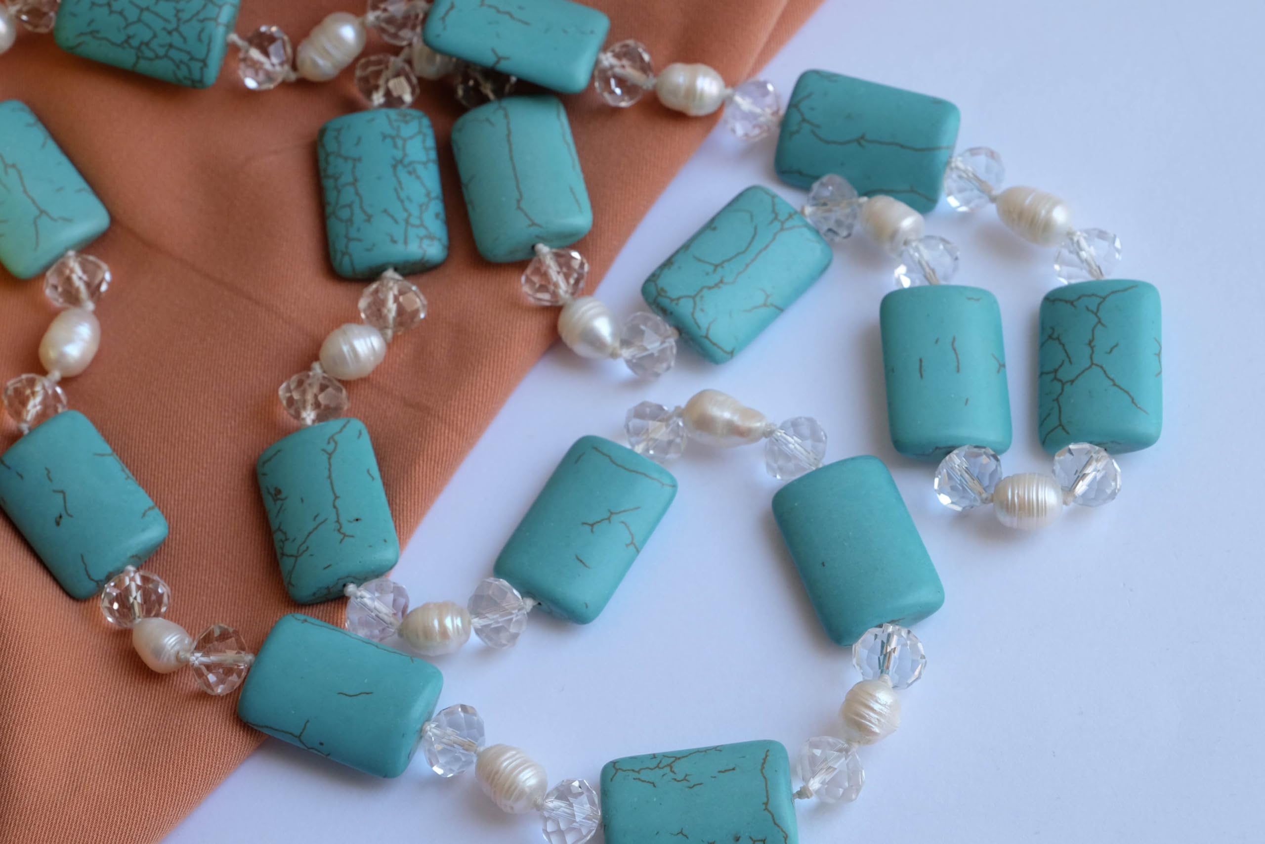 Collana in aulite turchese, perle, cristalli, collana italiana