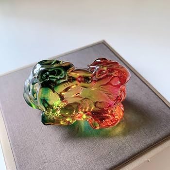 Amazon.co.jp: 置物瑠璃(ガラス)貔貅ヒキュウ形車内飾り物