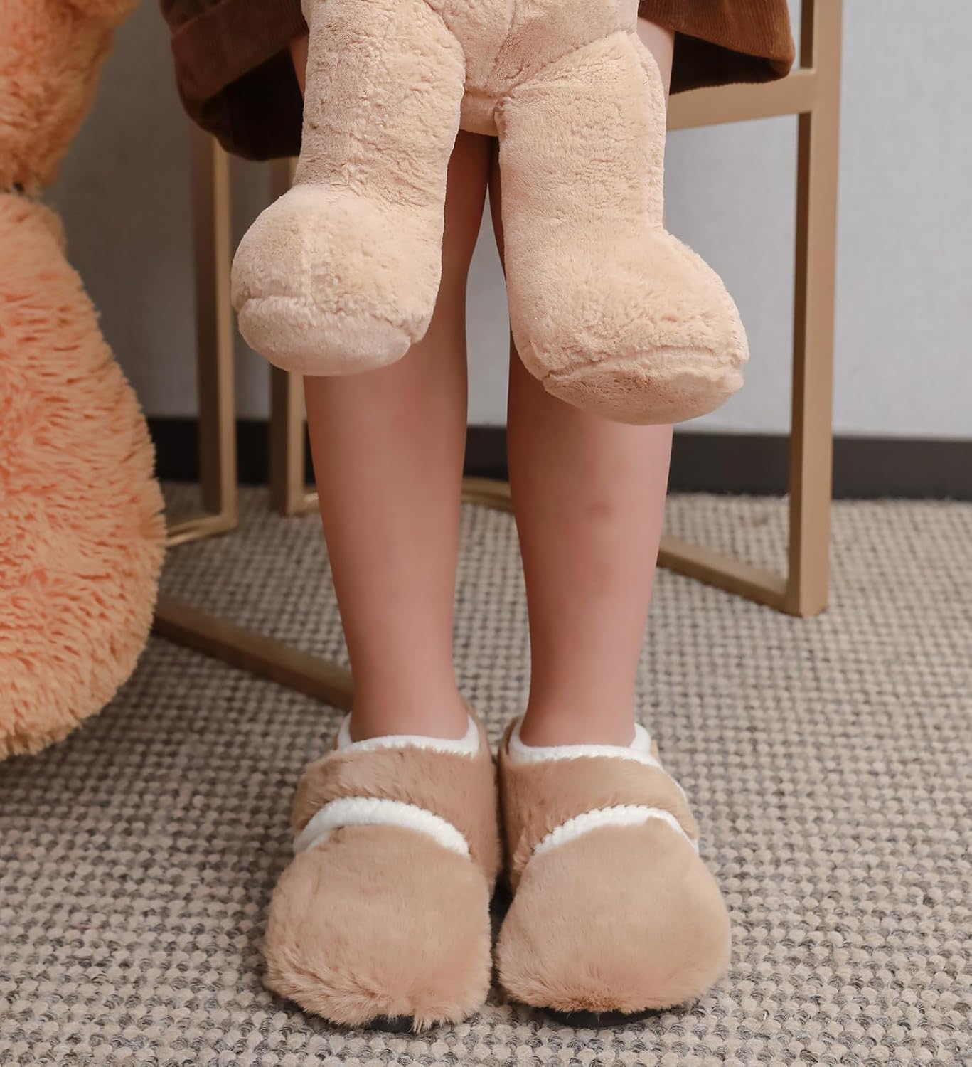 DADAWEN Boys Girls Toddler Slippers Warm House Shoes Kids Baby Lightweight Non-Slip Rubber Soft Sole Winter Slippers for Indoor Outdoor