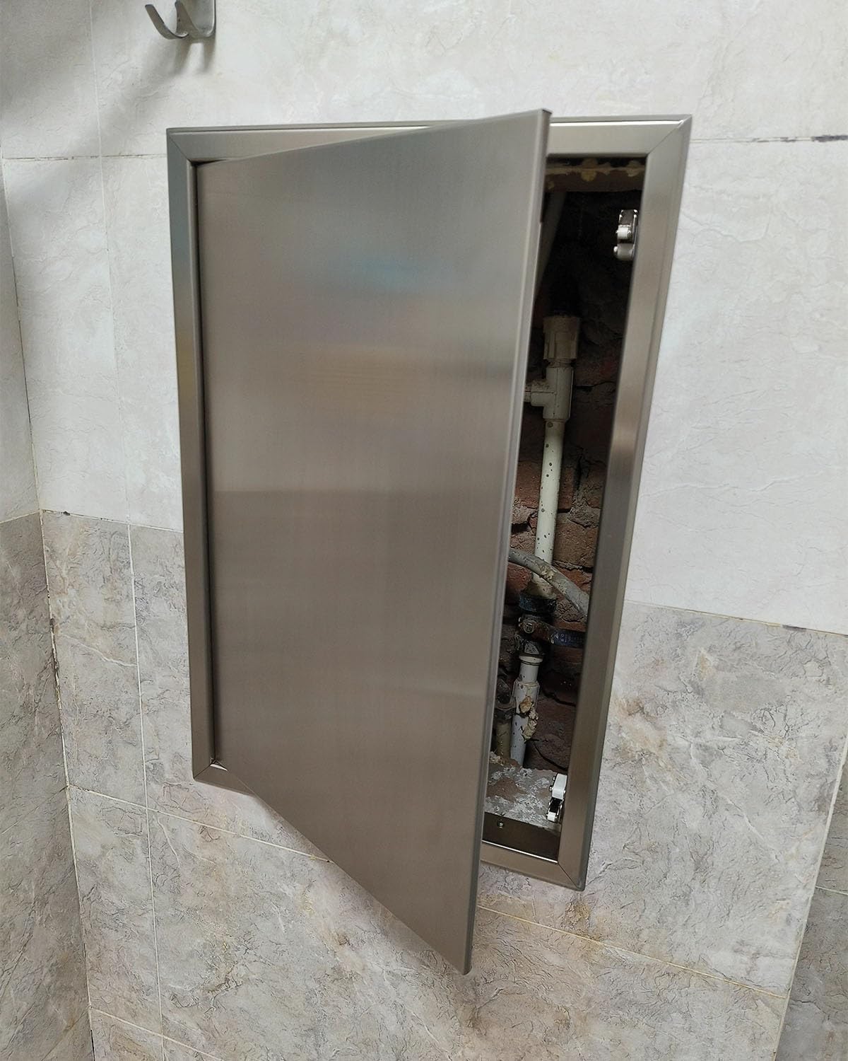 24"x24" 20"x24" 18"x22" 16"x24" 12"x12" Access Panel Door for Crawl Space, Magnetic Plumbing Access Hatch Stainless Steel, Push-to-Lock Revision Door(450x600mm/18x24in)