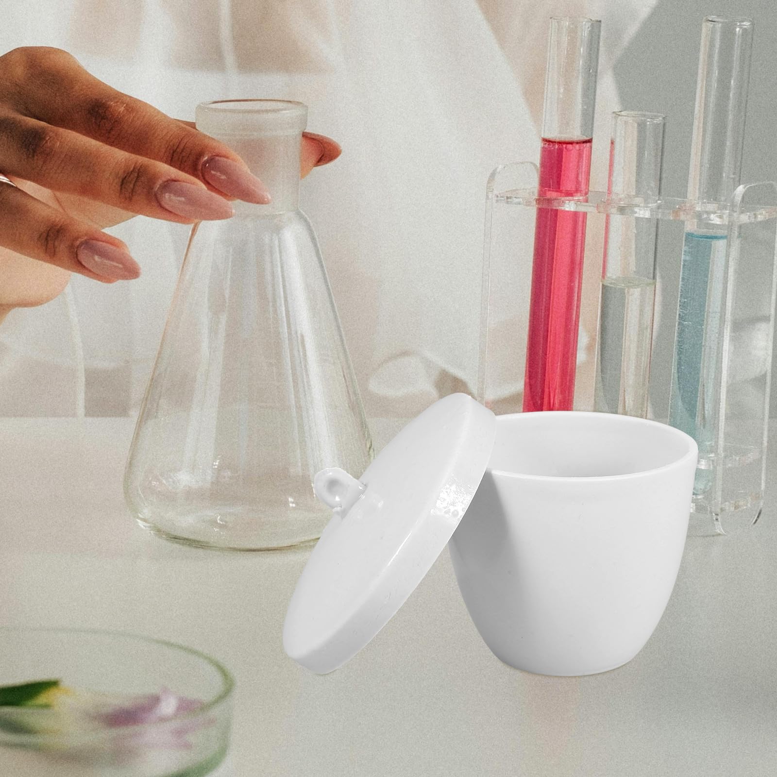 SECFOU Crogiolo Resistente alle Alte Temperature in Porcellana 70ml con Coperchio e Manico in Ceramica da Laboratorio per Uso Scientifico e Chimico