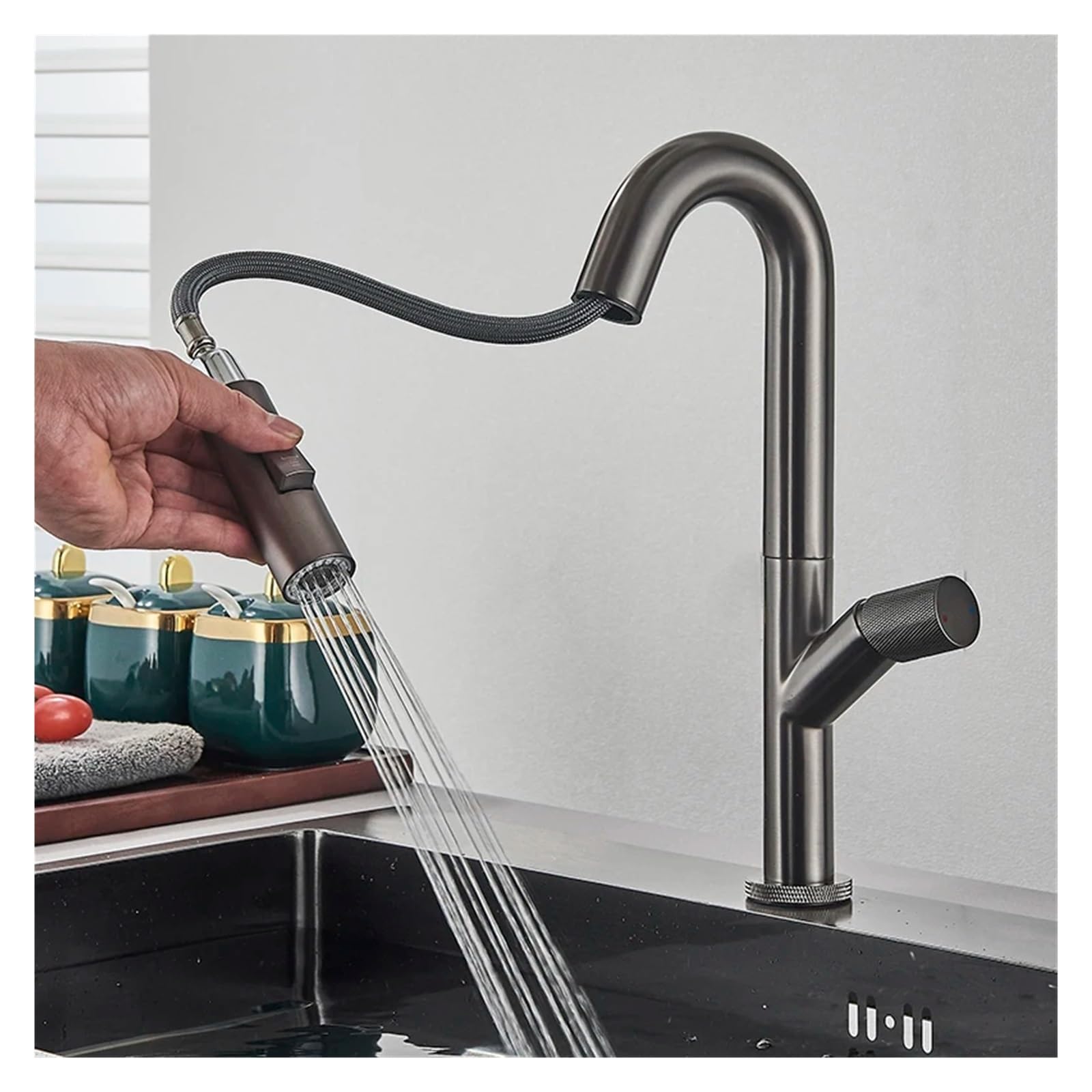 la Base de la Boquilla de Modo 2 de la Mezcladora de Fregadero de Cocina Está Equipada con una Mezcladora Giratoria de un Solo Agujero, Que Es Adecuada para Grúas de Lavandería de Agua Fría Y Calient
