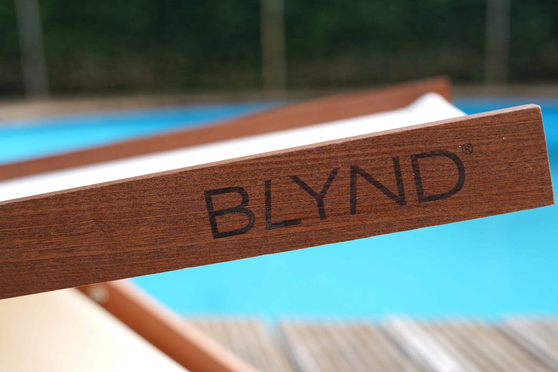BLYND Parasol de Plage Premium - Abri Solaire de Tête avec Oreiller - Tente de Plage Portable - UPF 50+ - Pare-Soleil - Protection de la Peau, Lecture, Sac Gratuit