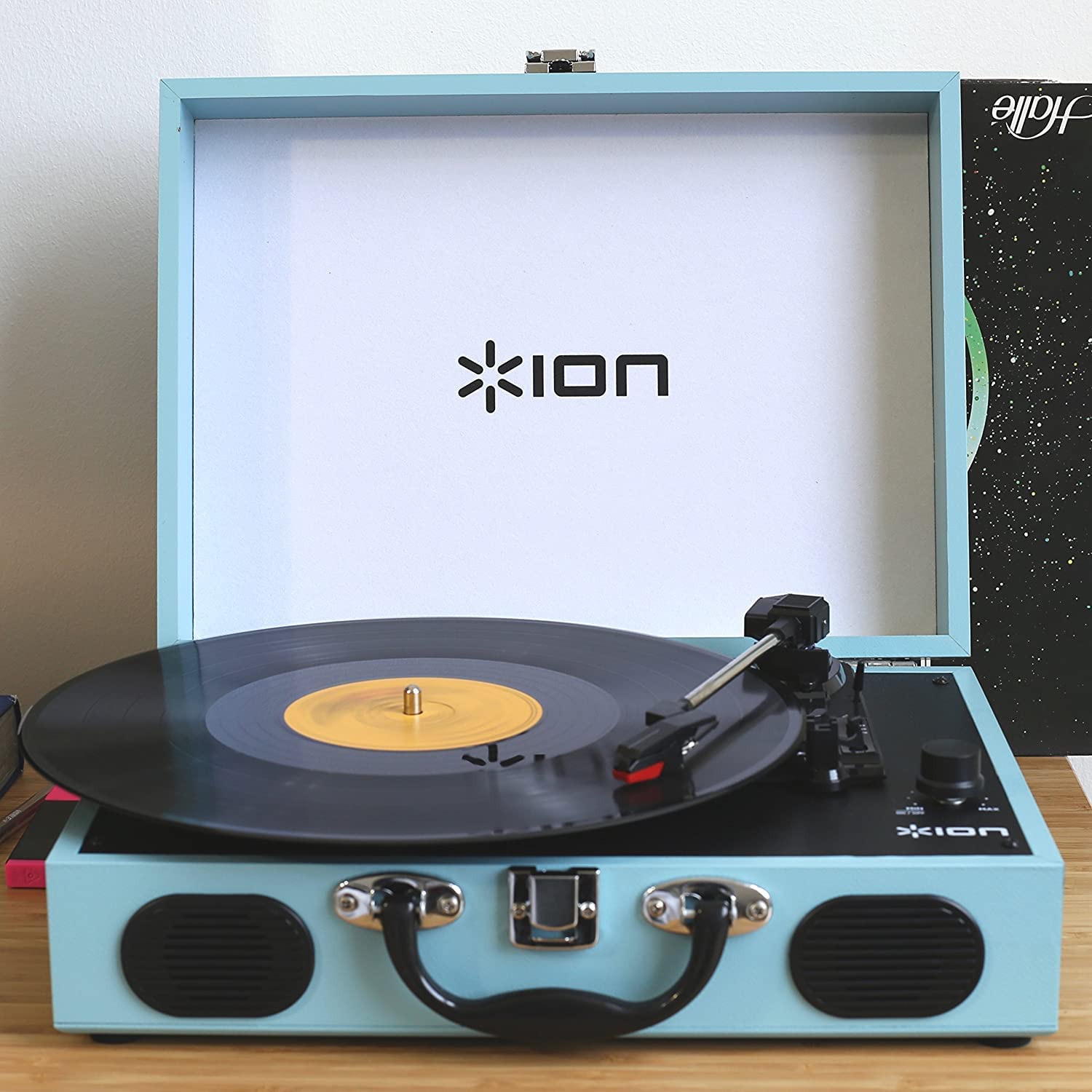 Amazon.co.jp: ION Audio スピーカー内蔵 スーツケース型レコード 